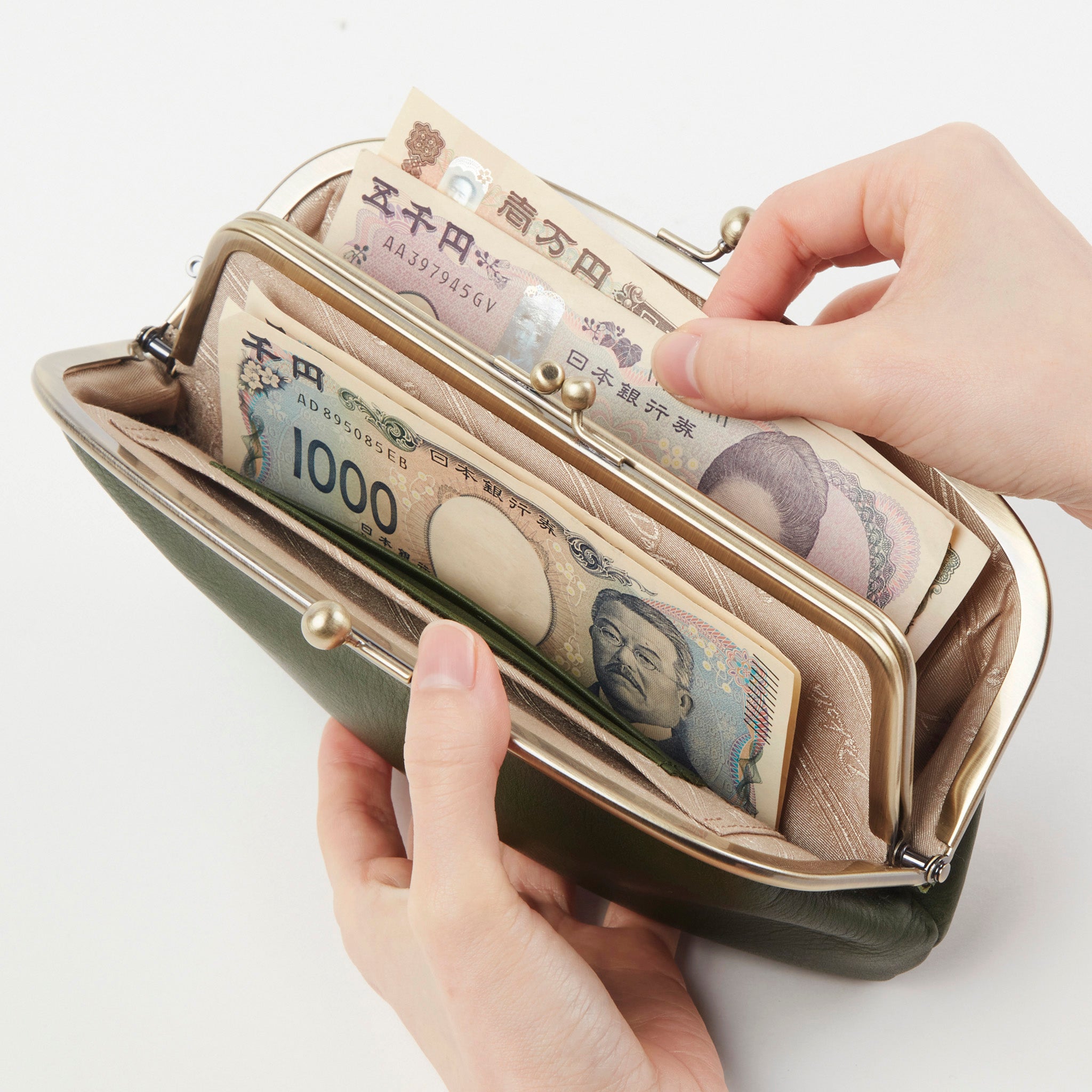ラルゴ がま口長財布 0030582
