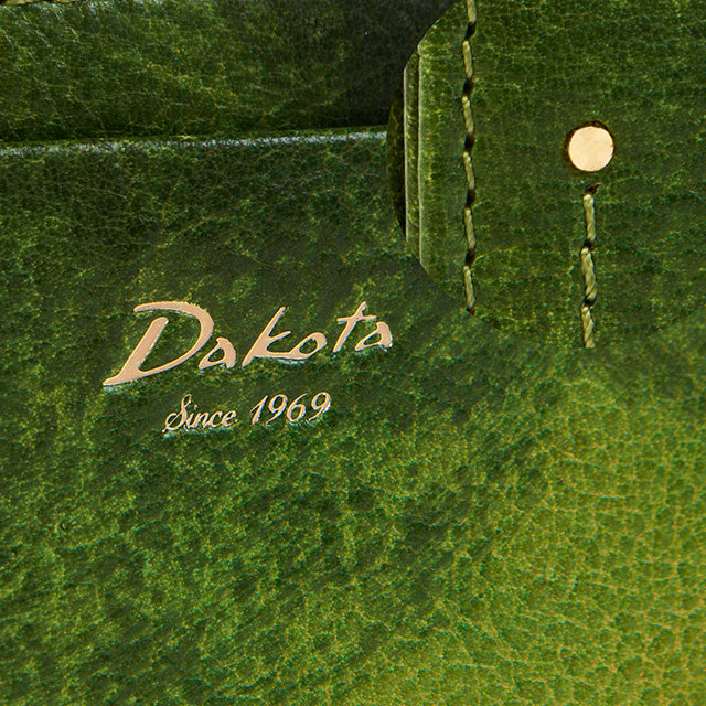 ペンネロ がま口二つ折り財布 0030681