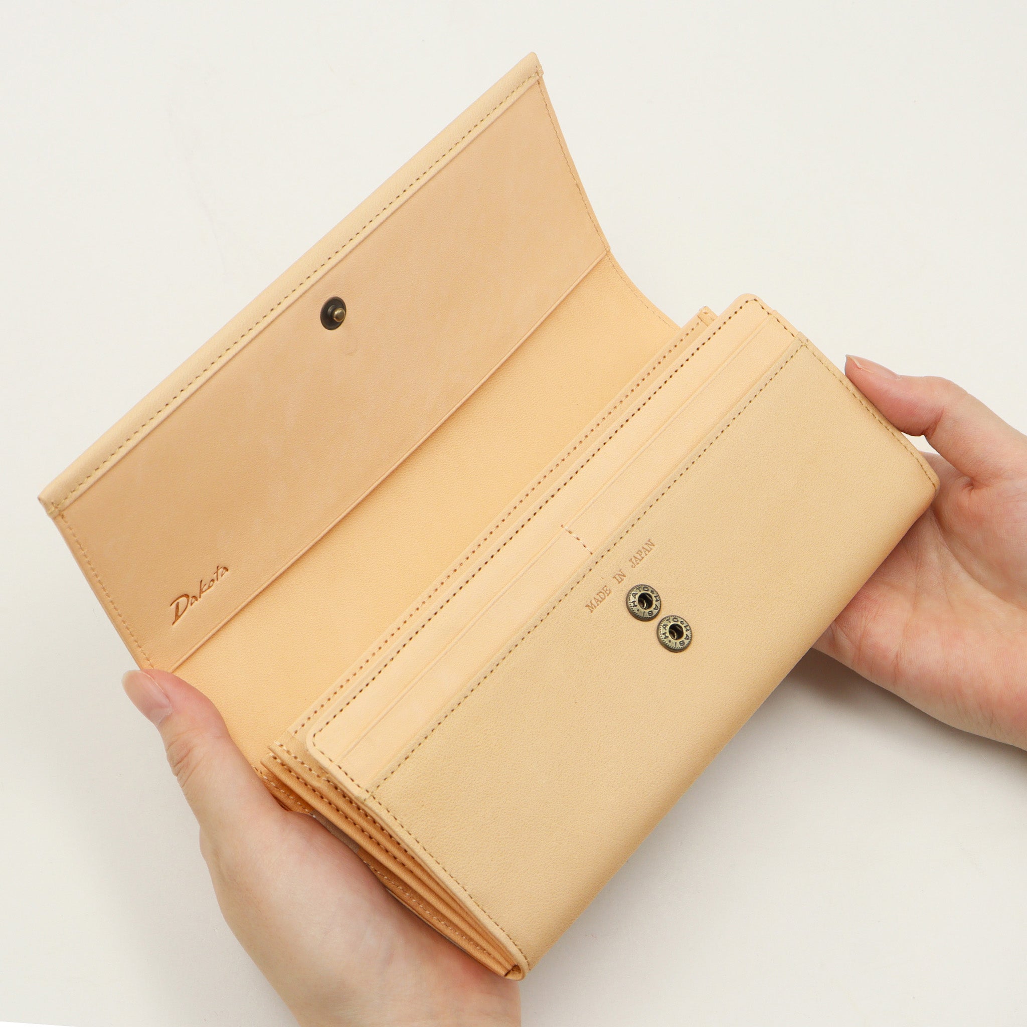 【公式WEB・一部店舗限定品】スティード 長財布 0031691