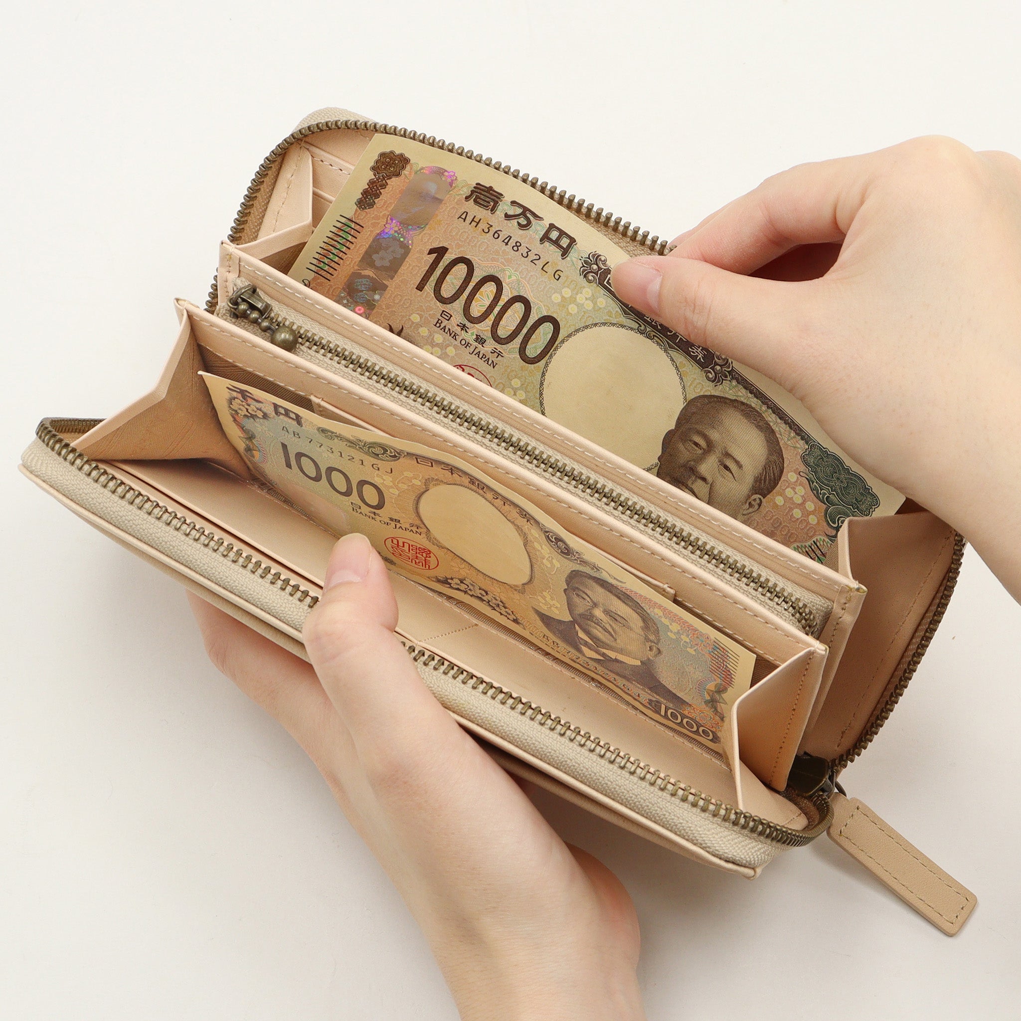 【公式WEB・一部店舗限定品】スティード 長財布 0031692