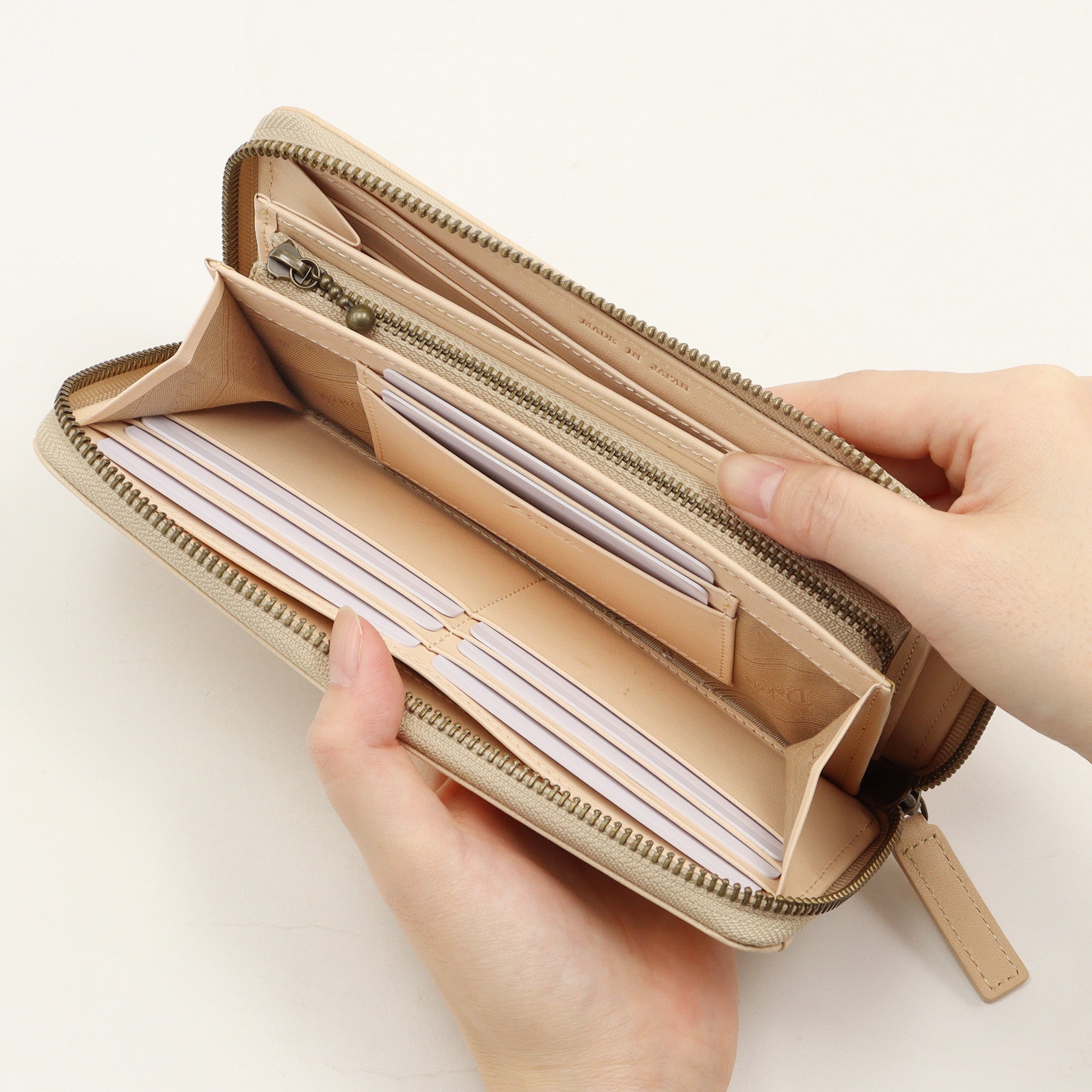 【公式WEB・一部店舗限定品】スティード 長財布 0031692