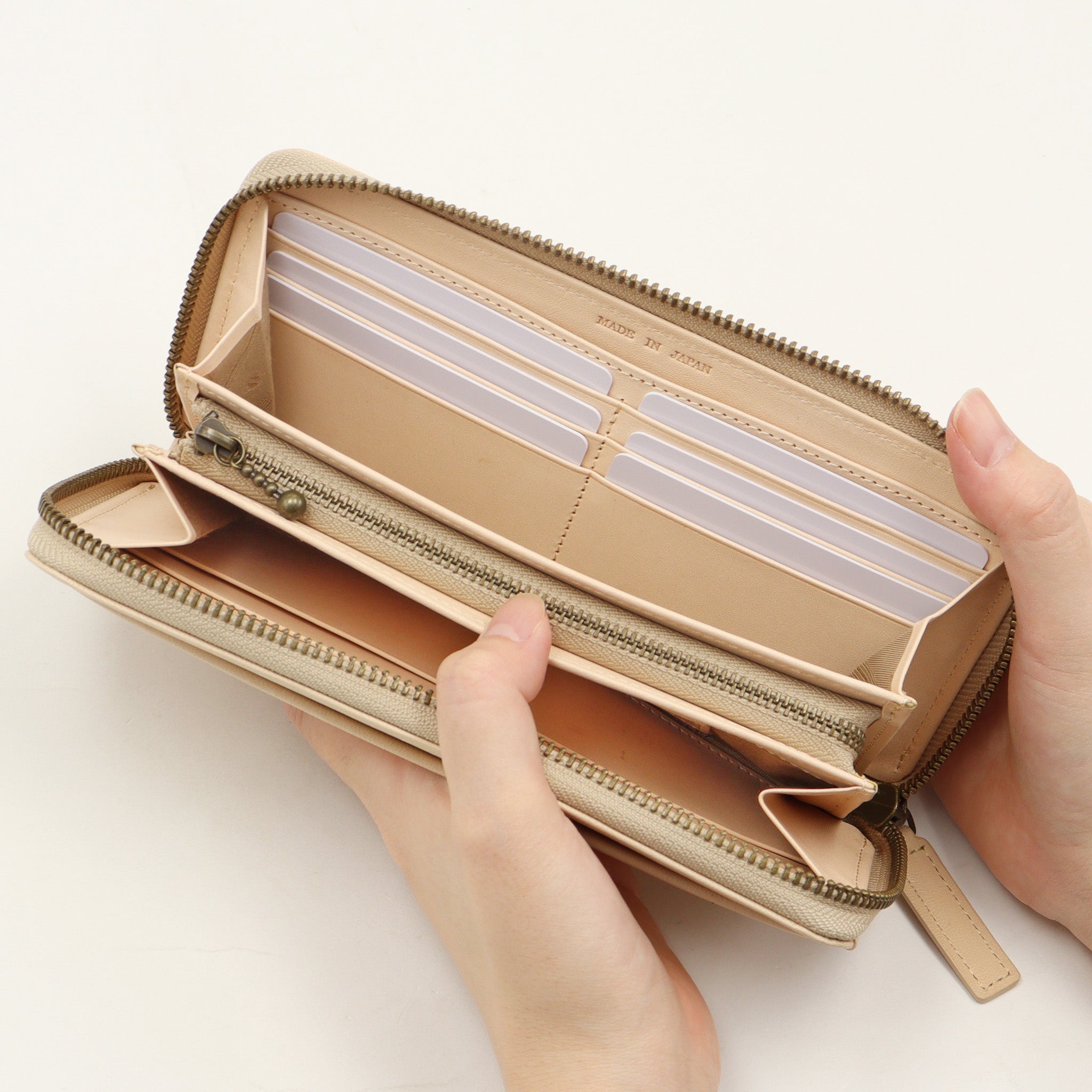 【公式WEB・一部店舗限定品】スティード 長財布 0031692