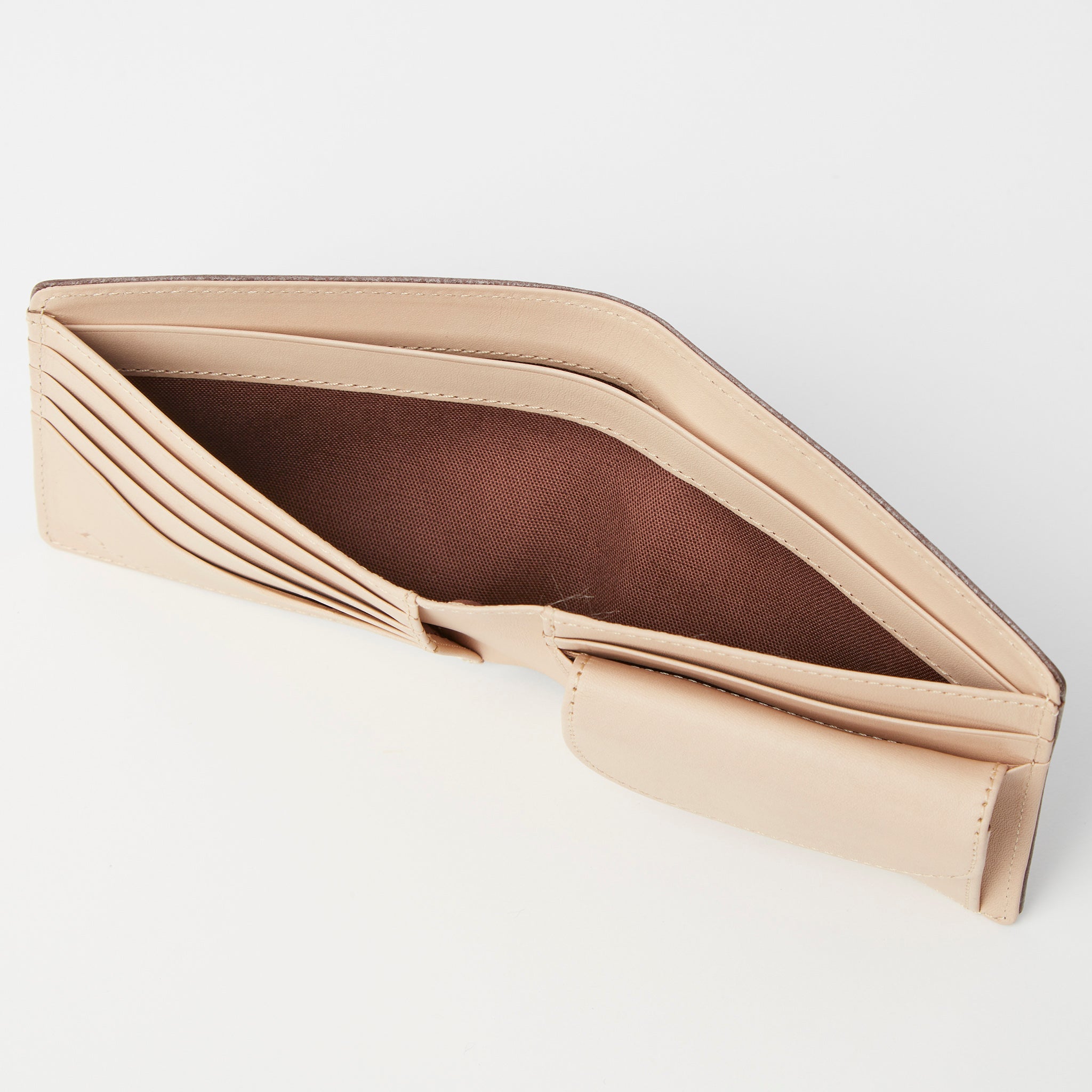 クレマ 二つ折り財布 0620130