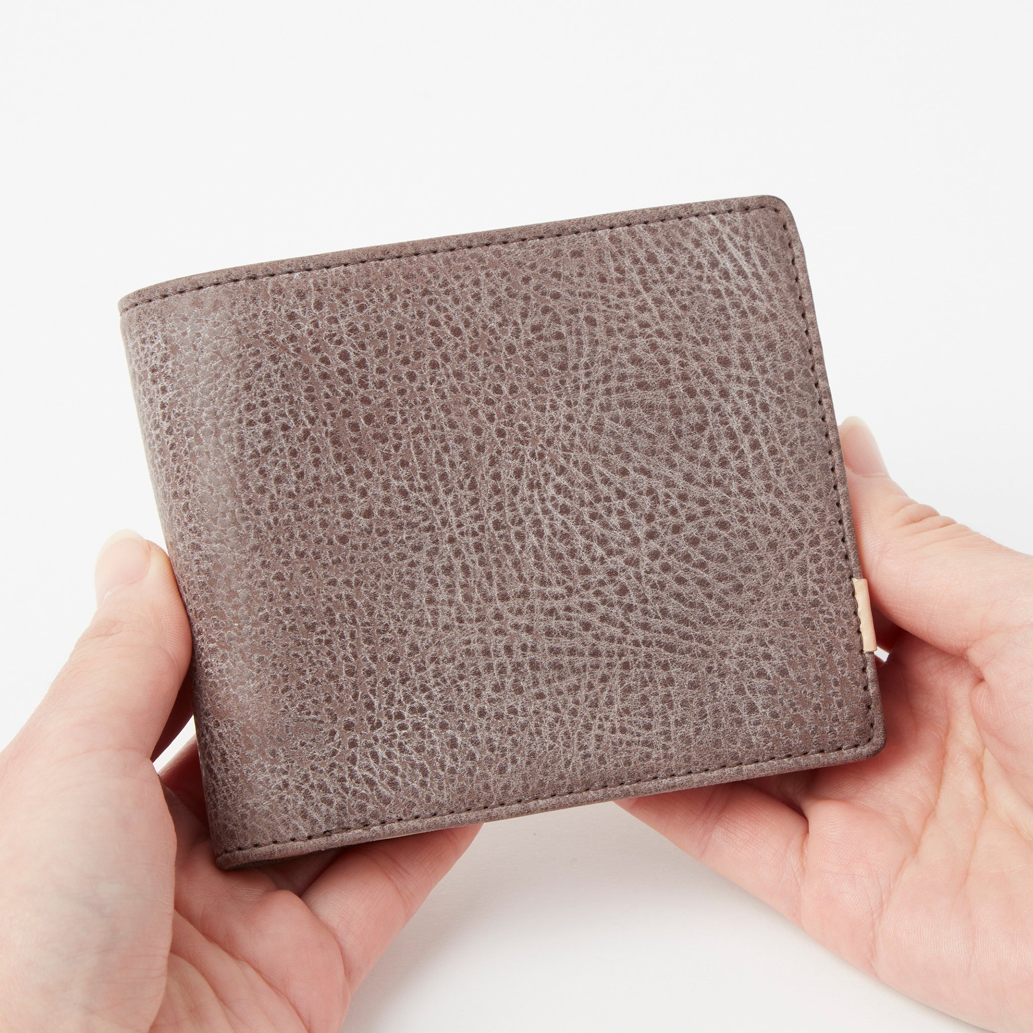 クレマ 二つ折り財布 0620130