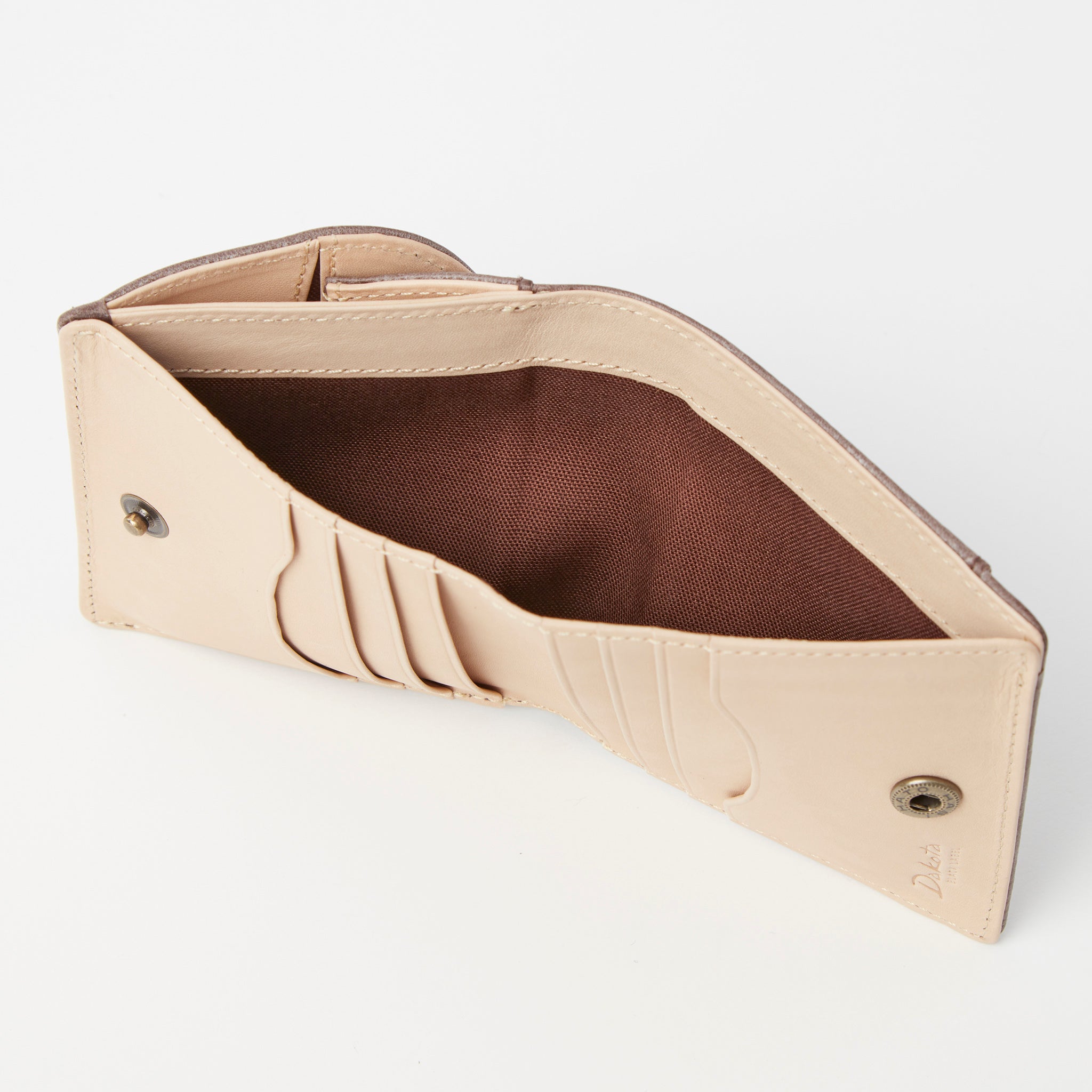 クレマ 二つ折り財布 0620131