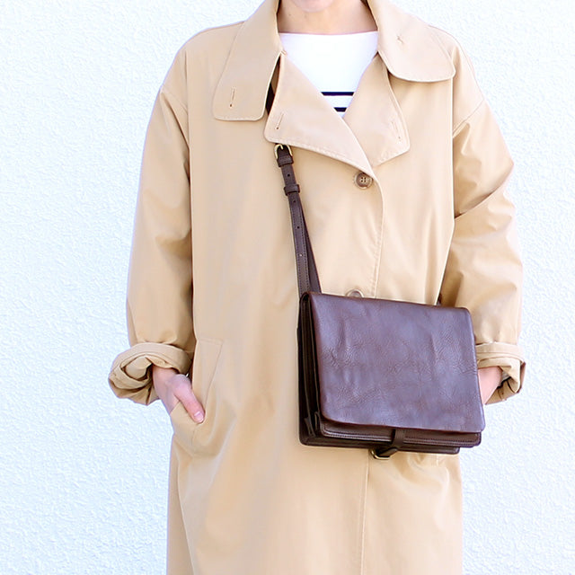 カイル ショルダーバッグ 1034590