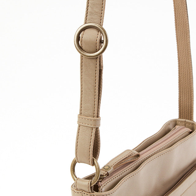 リベロ ショルダーバッグ 1034672