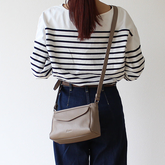 ムーブ ショルダーバッグ 1034832