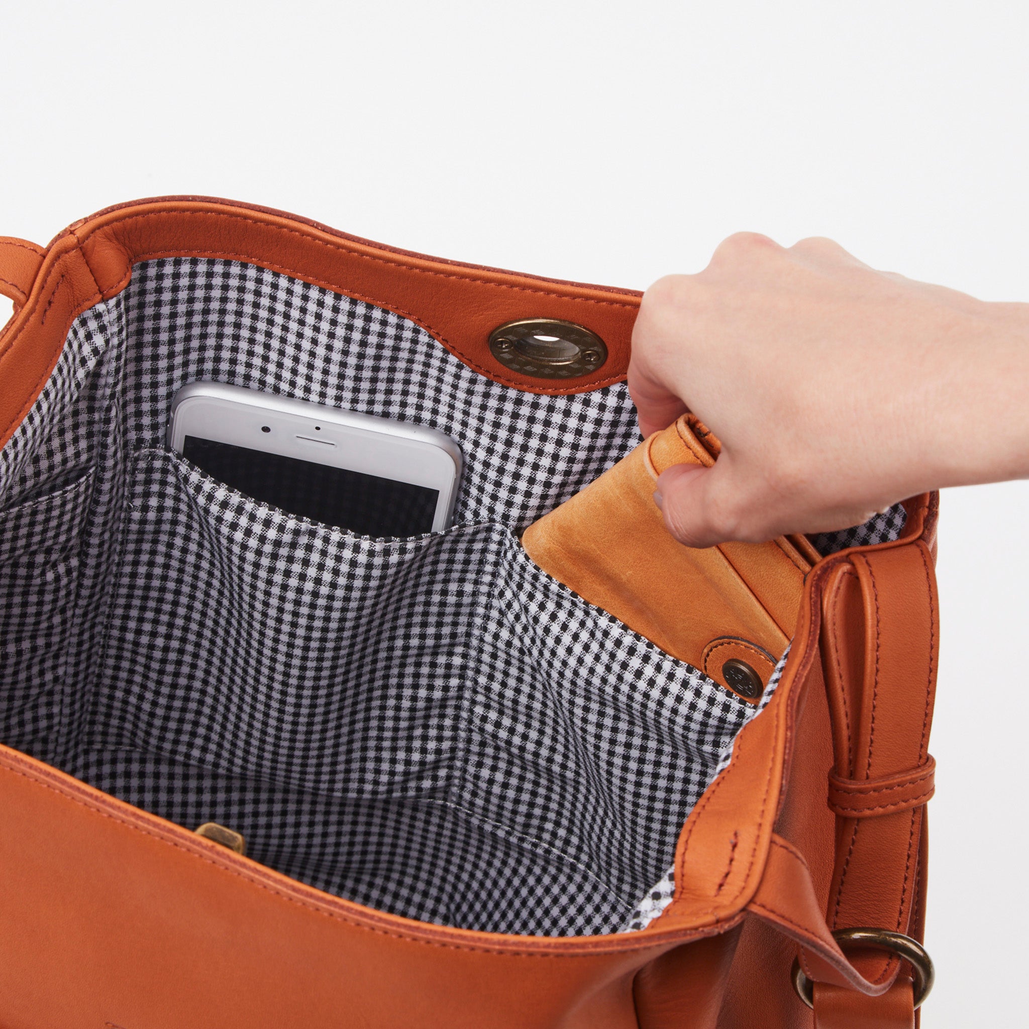 【yubeshi×Dakotaコラボ第二弾】 公式WEB・一部店舗限定品 ガトー ショルダーバッグ 1034890