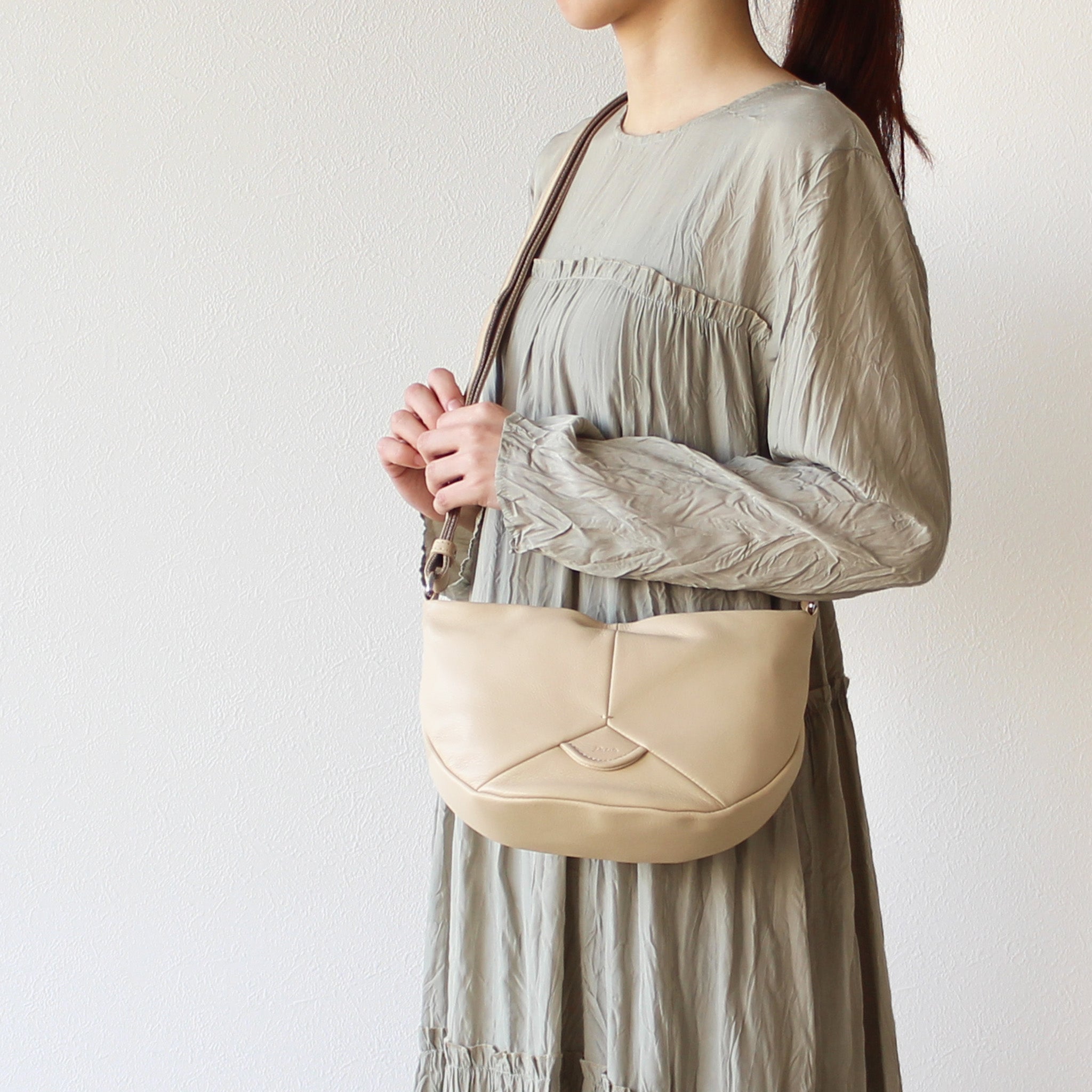 ボンドゥー ショルダーバッグ 1034912