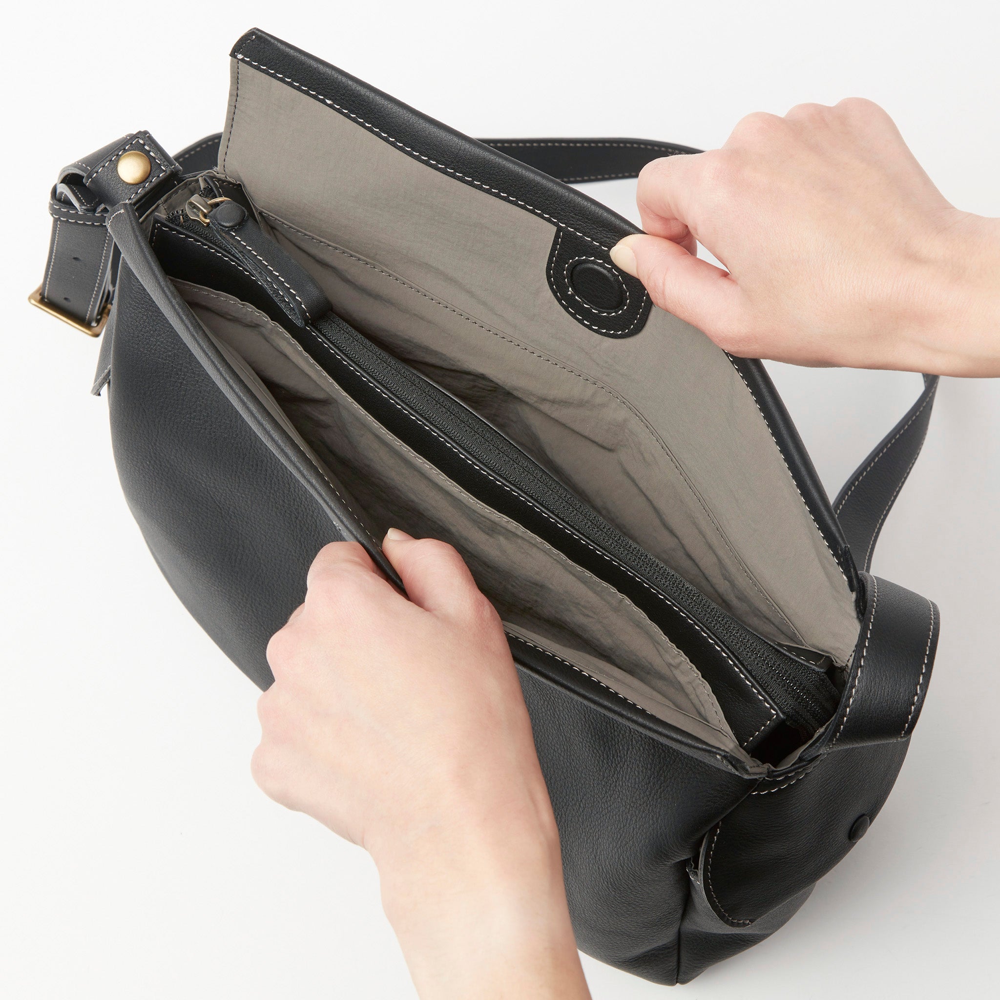 クブリール マルチwayショルダーバッグ 1034941