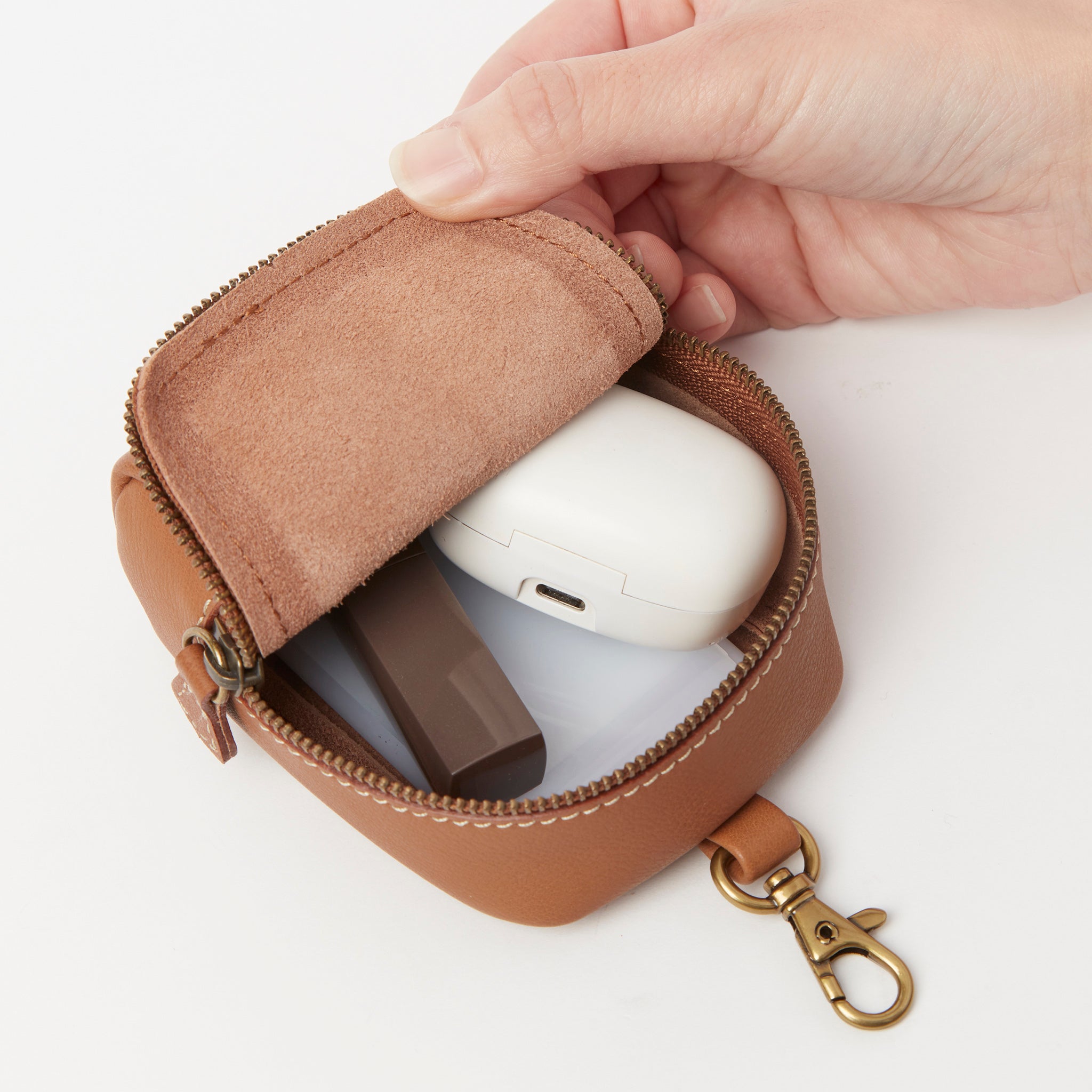 クブリール サブバッグ付きポーチ 1034943