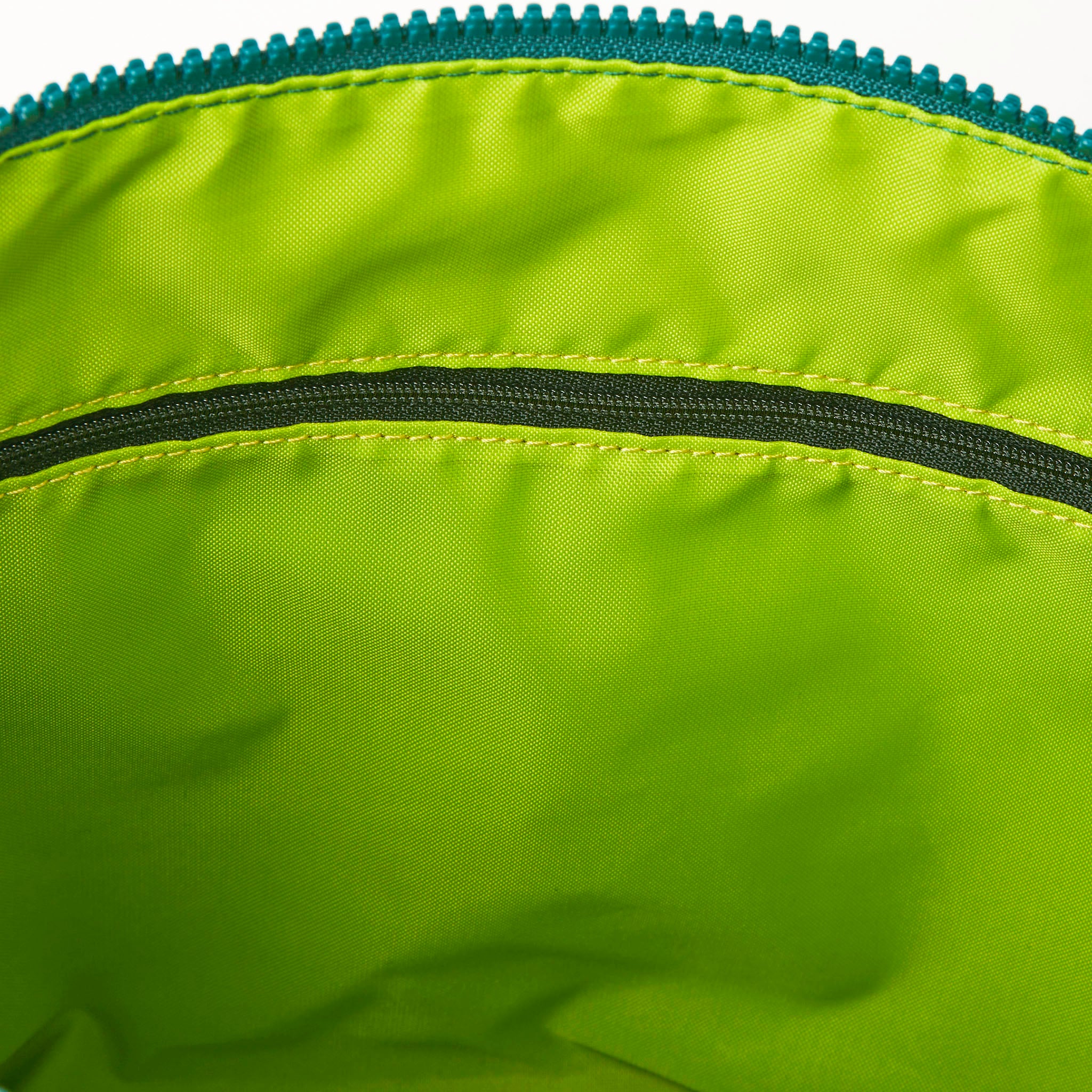 リリース ショルダーバッグ 1192650