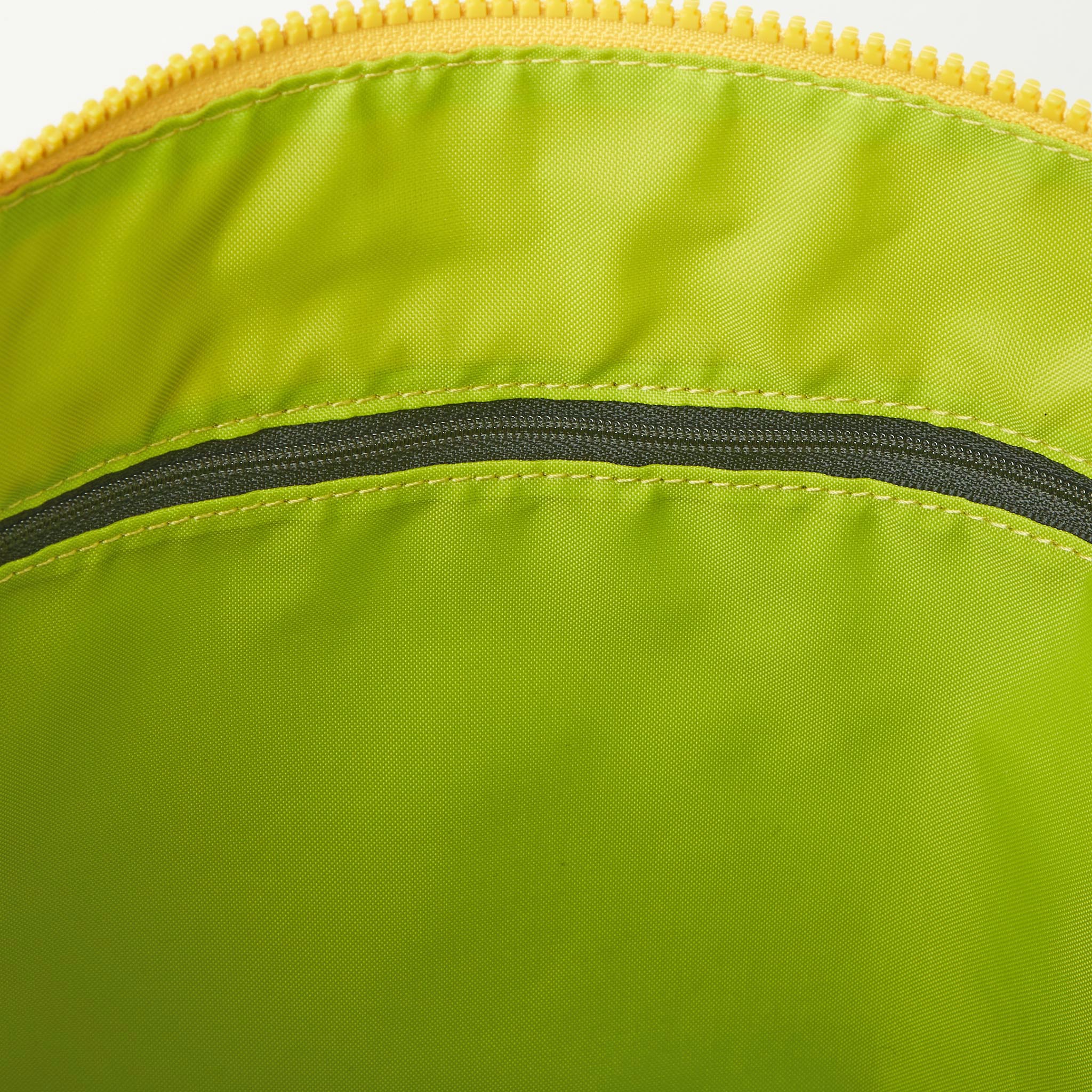 リリース ショルダーバッグ 1192650