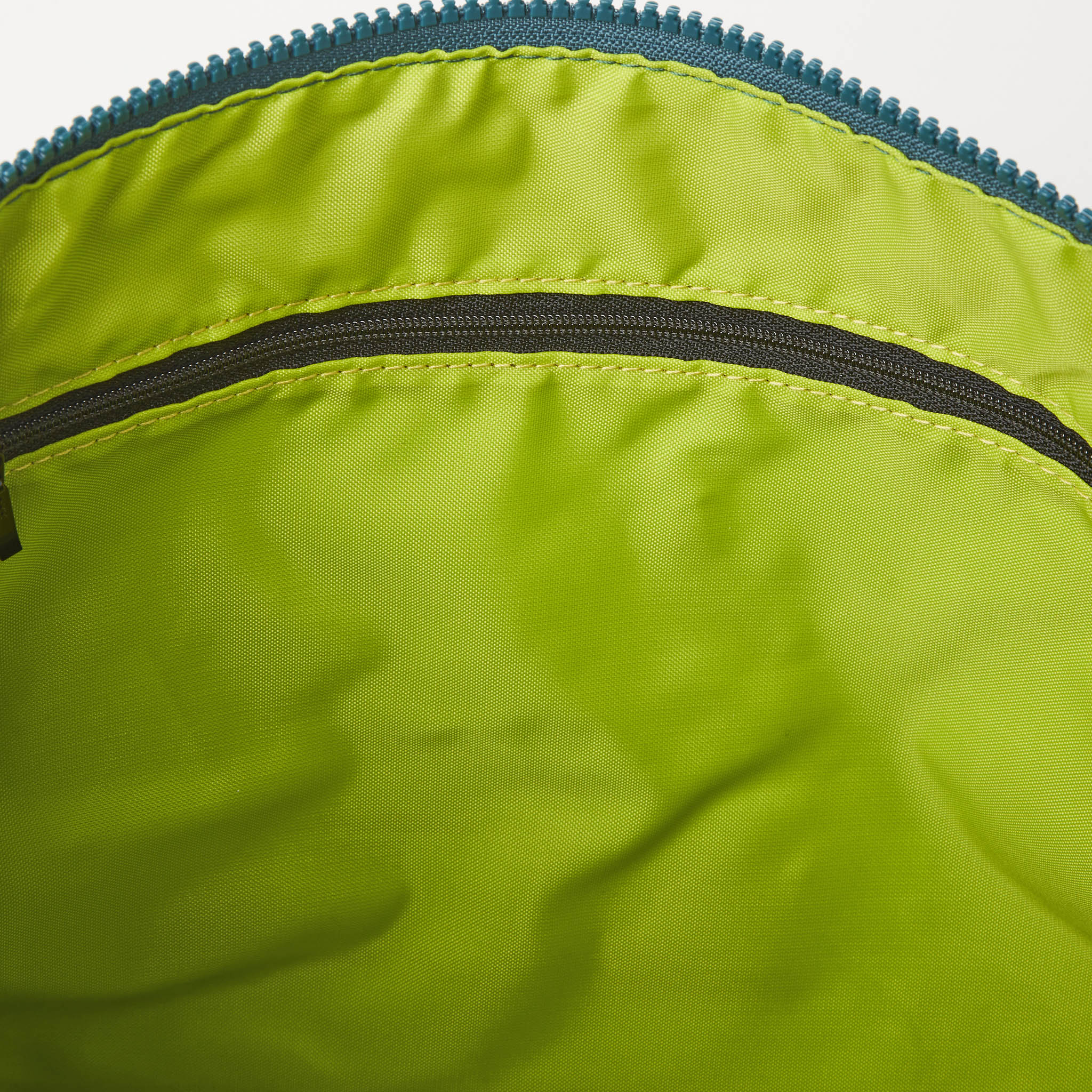 リリース ショルダーバッグ 1192651