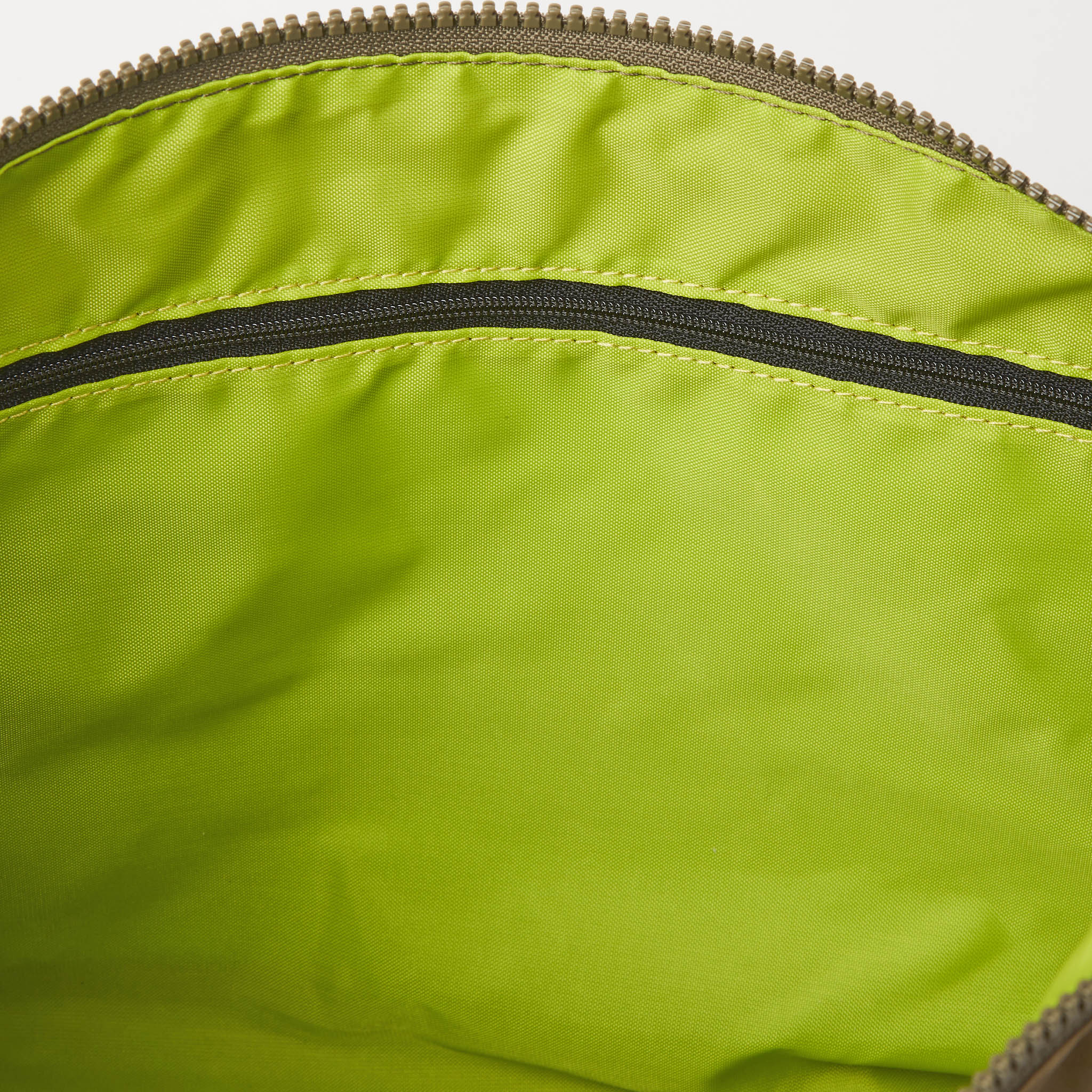 リリース ショルダーバッグ 1192651