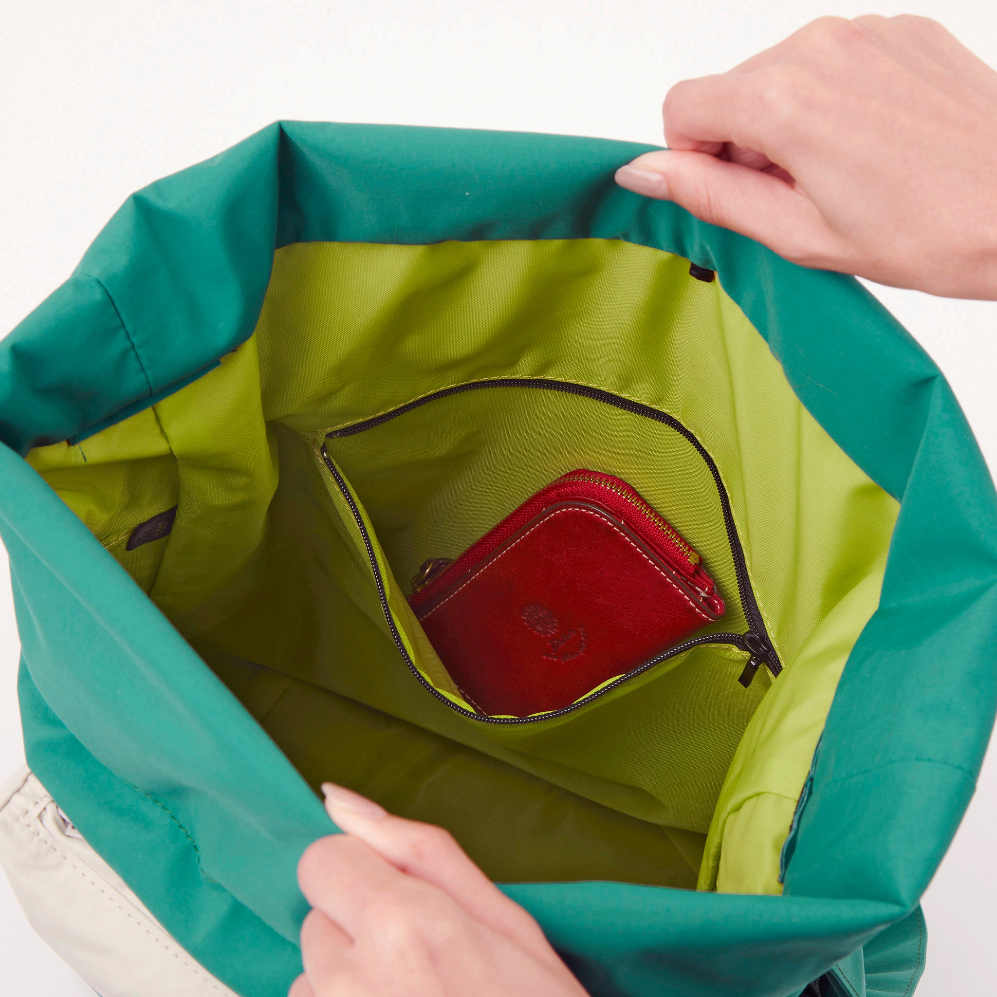 リリース ショルダーバッグ 1192652