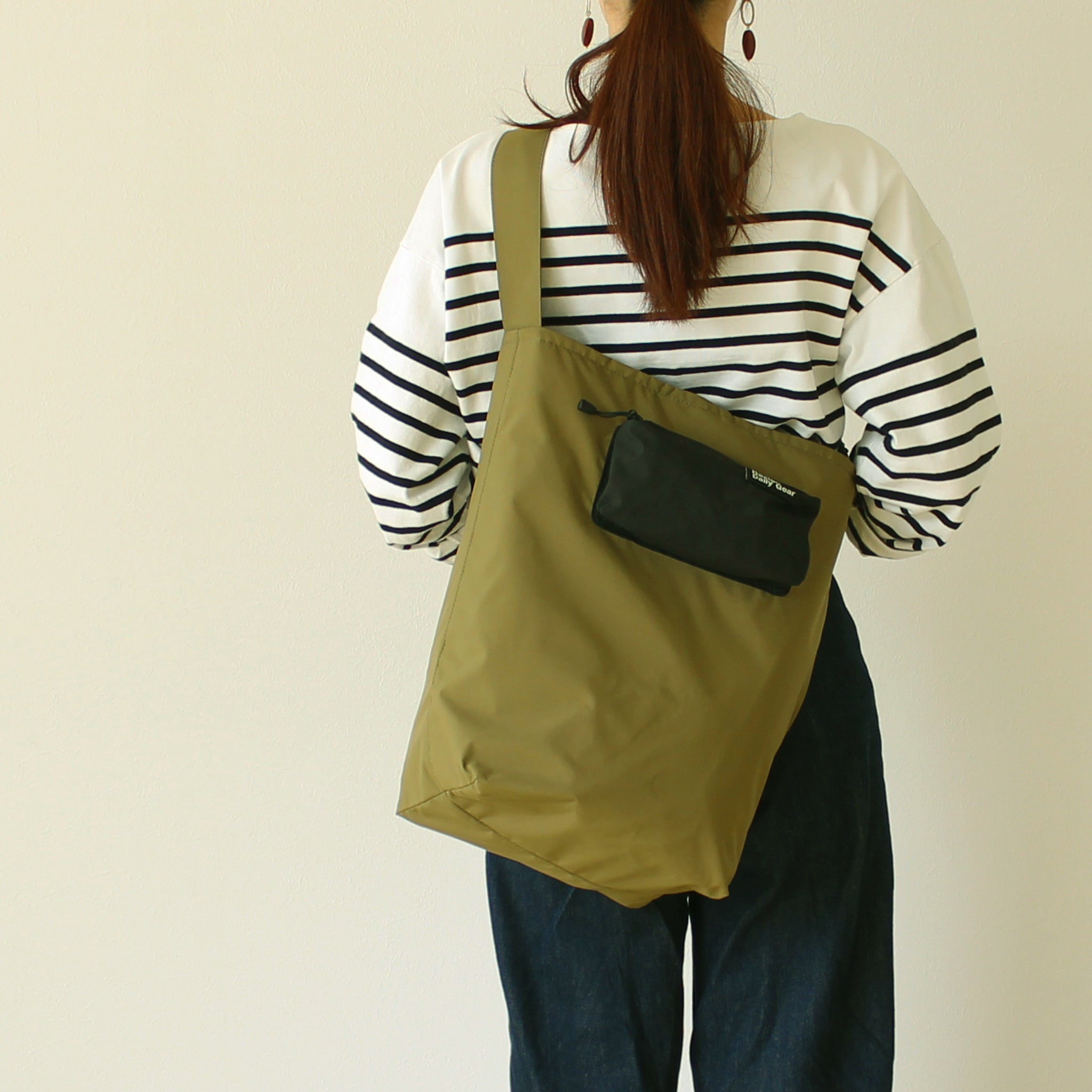 リリース ショルダーバッグ 1192652