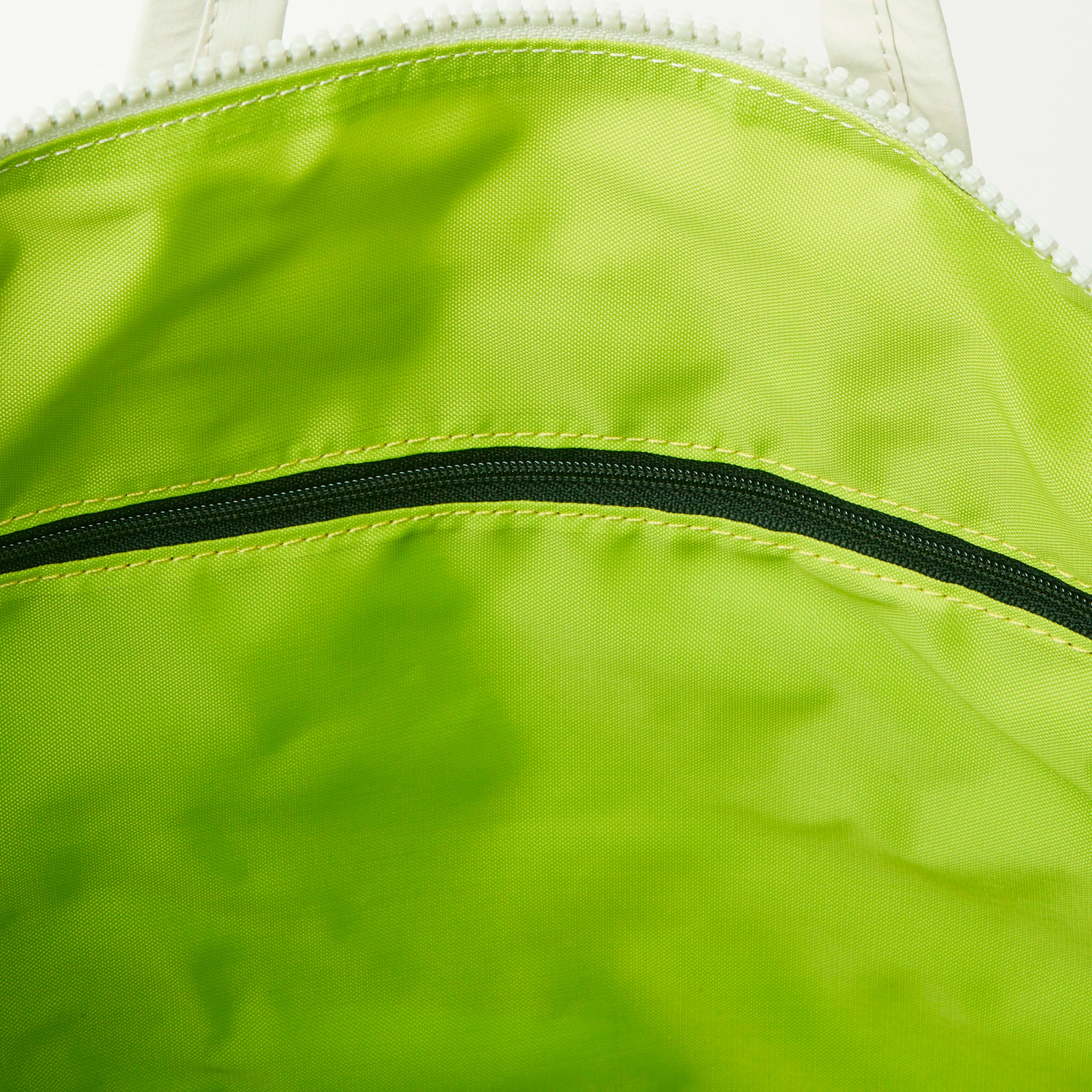 リリース ハンドバッグ 1192653