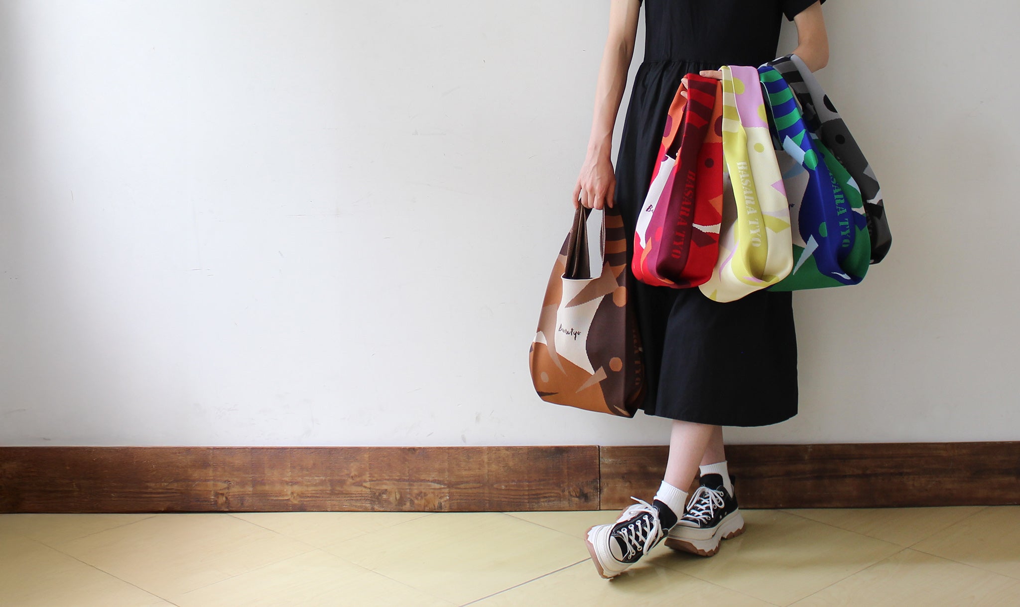 ネロア トートバッグ 1414450