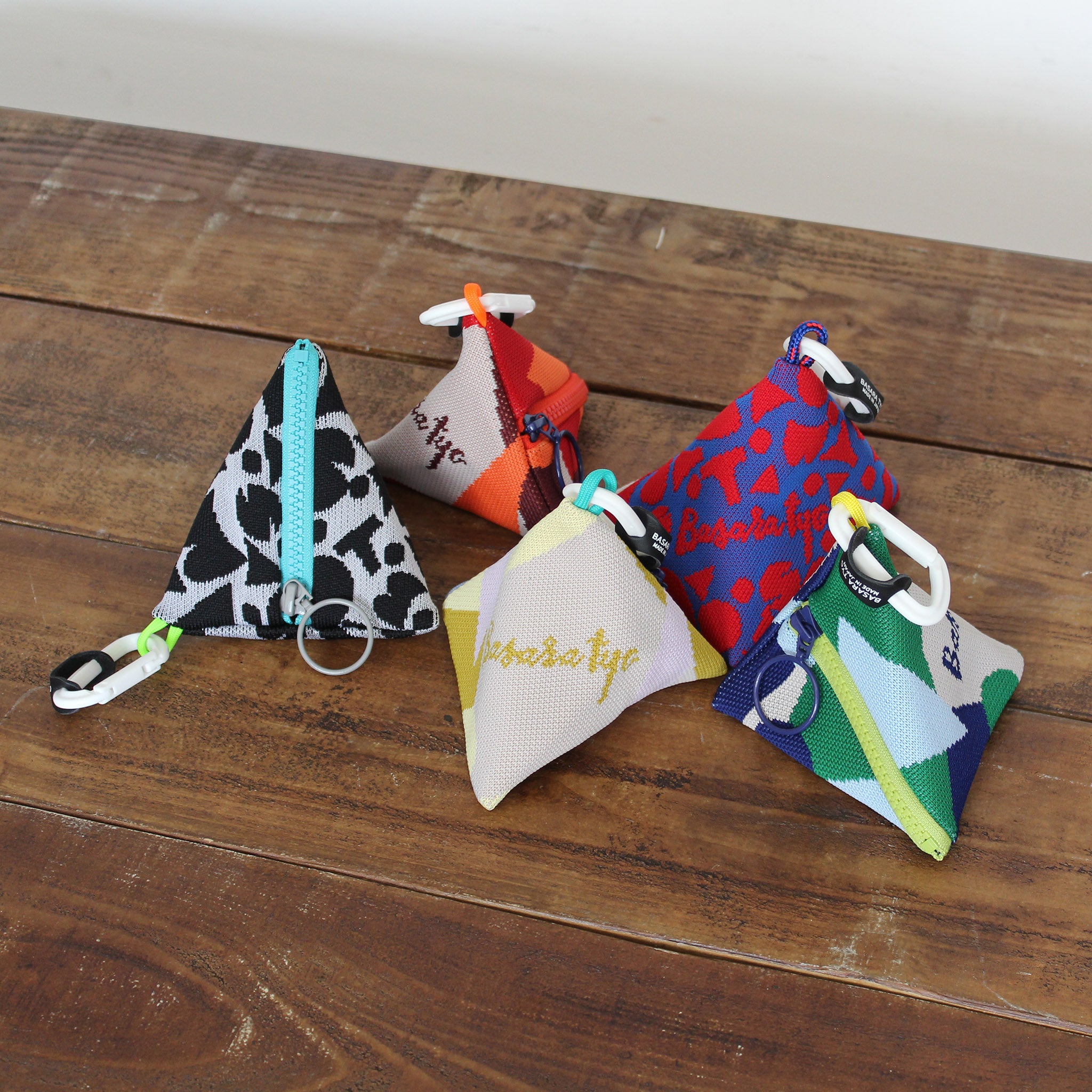 テトラ 三角ミニポーチチャーム 1414630