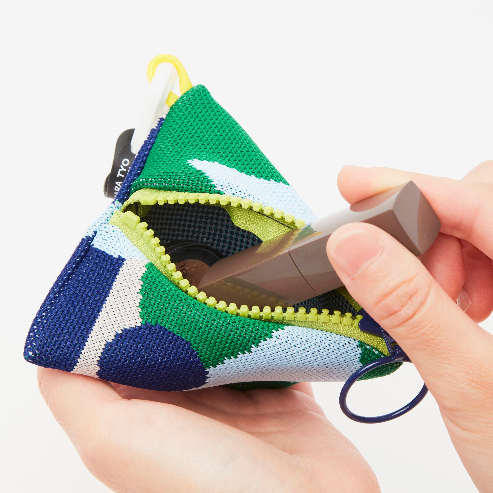 テトラ 三角ミニポーチチャーム 1414630