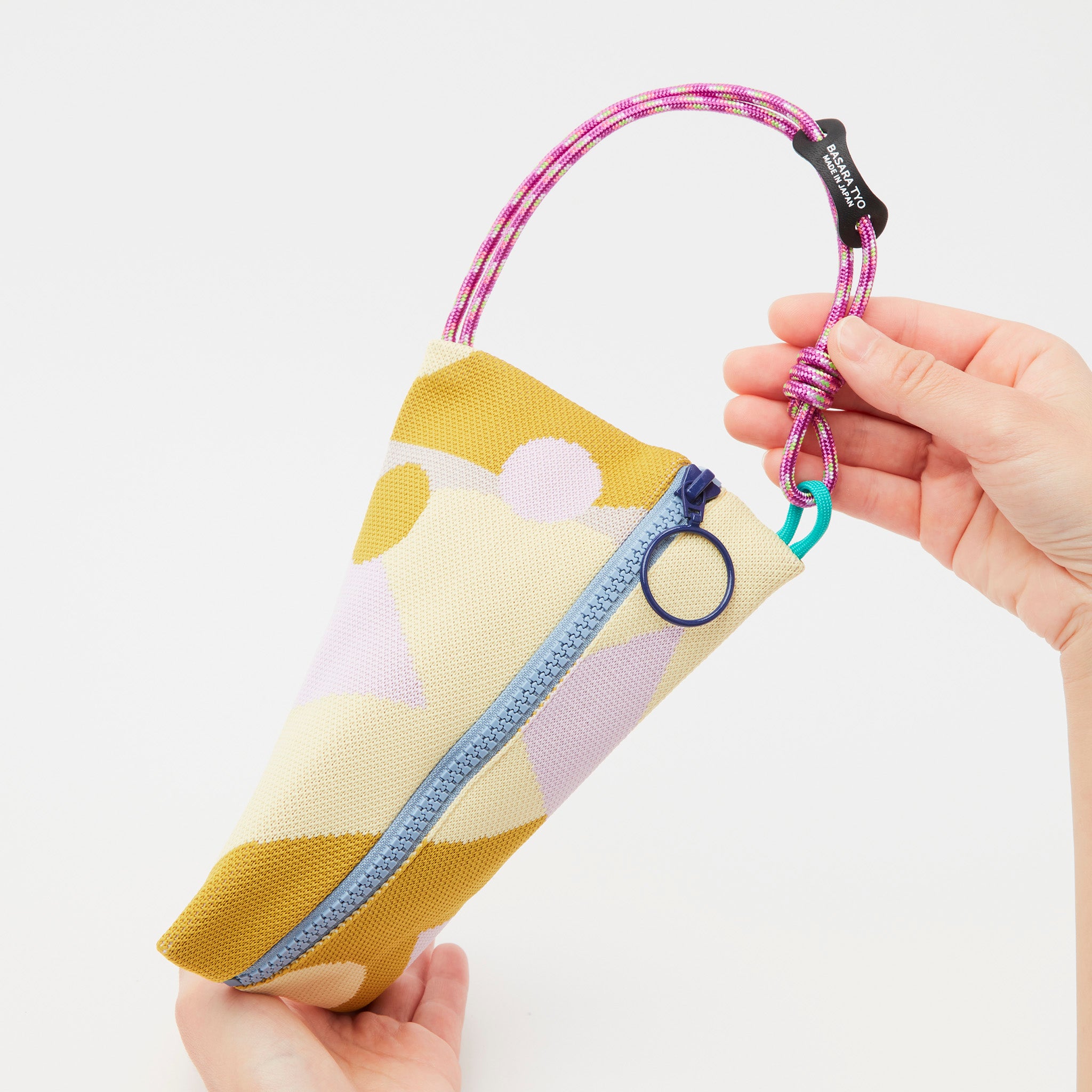 テトラ 三角ミニポーチ 1414631