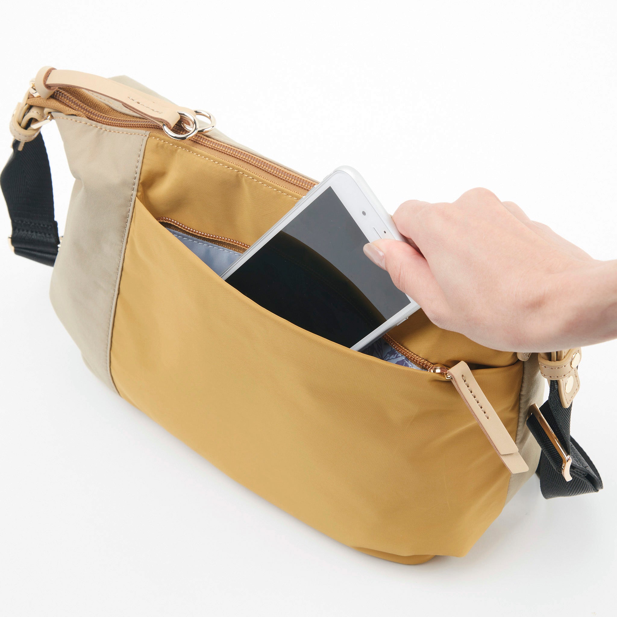 ファビオ2 ショルダーバッグ 1416765