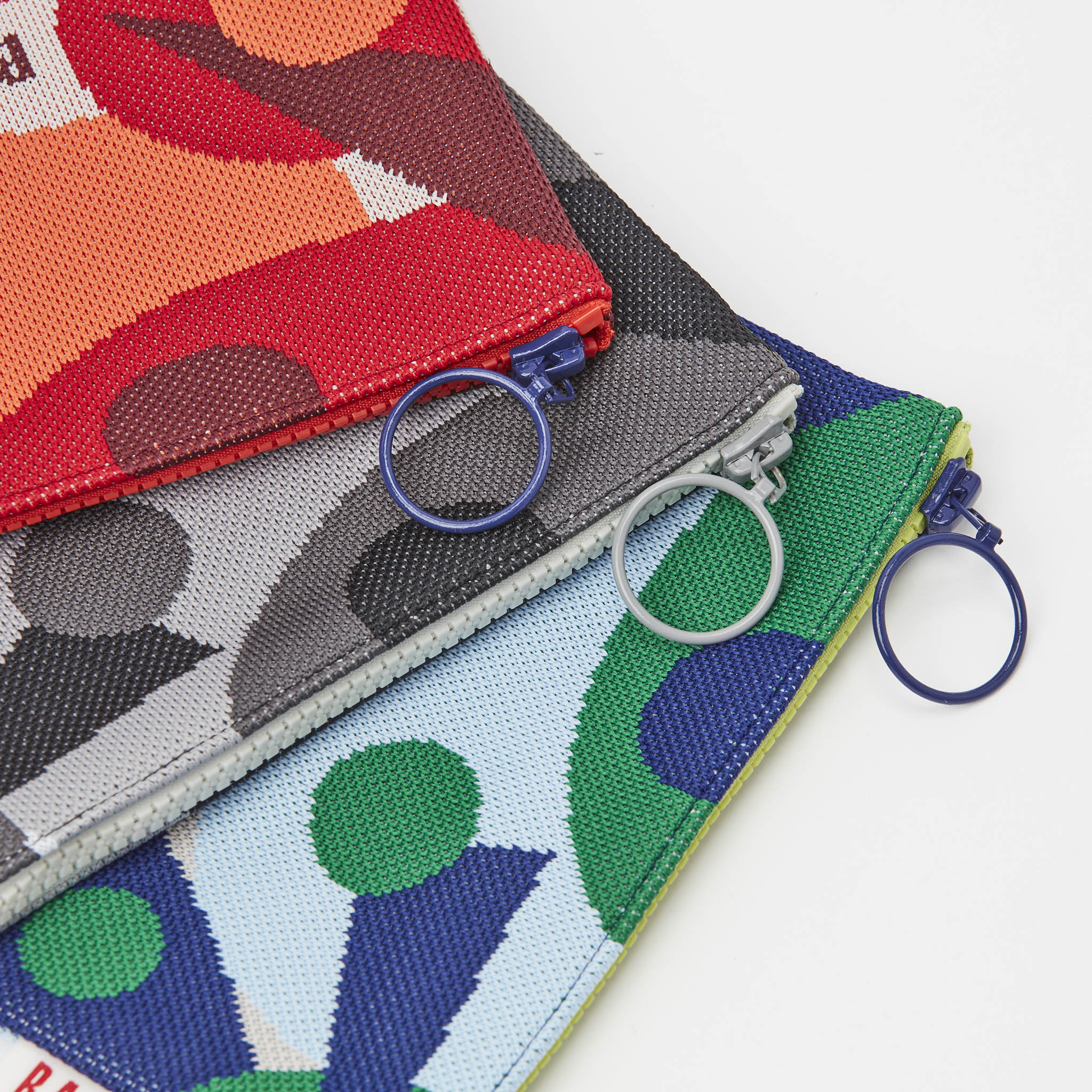 【公式WEBSHOP限定品】ネロア ニットポーチ 1434451