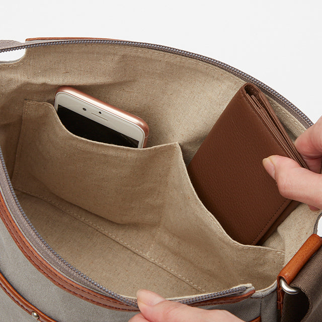 ワールズ ショルダーバッグ 1531672