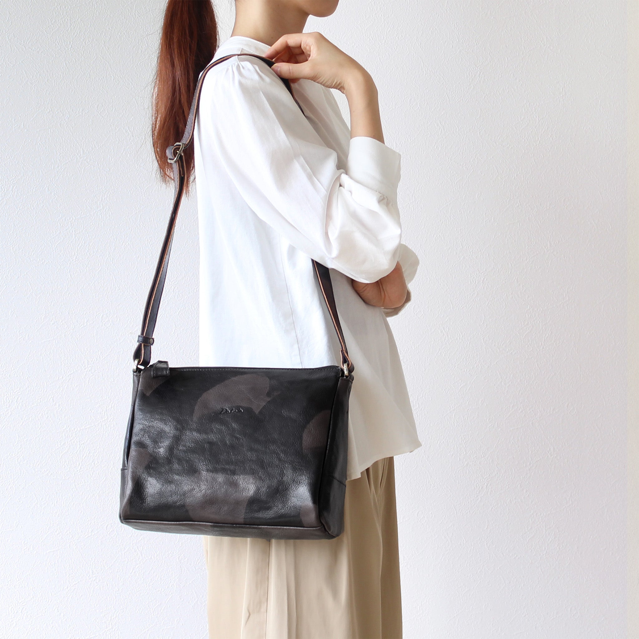 【公式WEB・一部店舗限定品】ペンネロヤロップ ショルダーバッグ 1541771