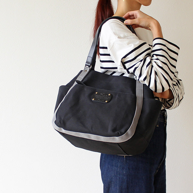 【公式WEB・一部店舗限定品】 ピット トートバッグ 1541630