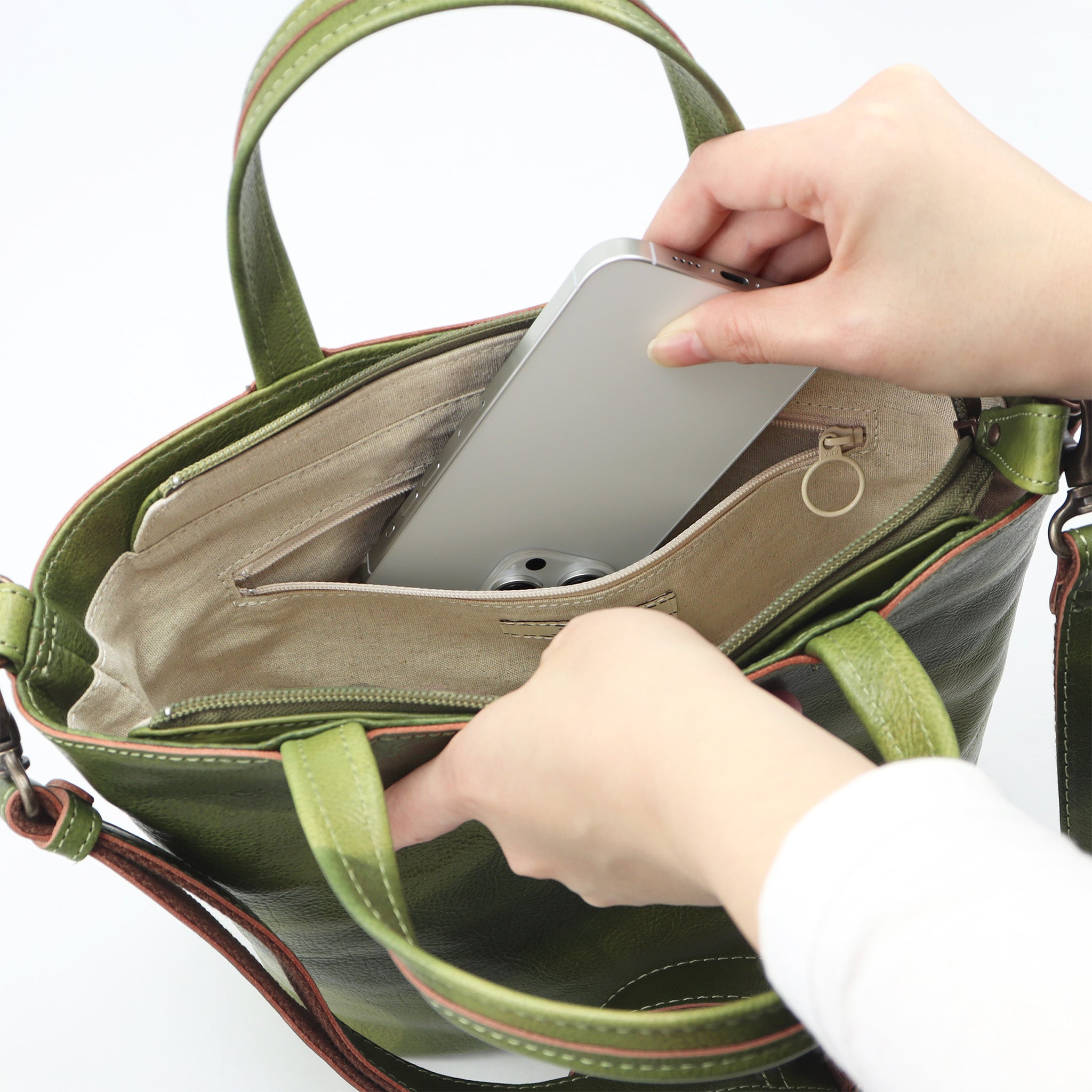 【公式WEB・一部店舗限定品】ペンネロヤロップ 2wayハンドバッグ 1541770