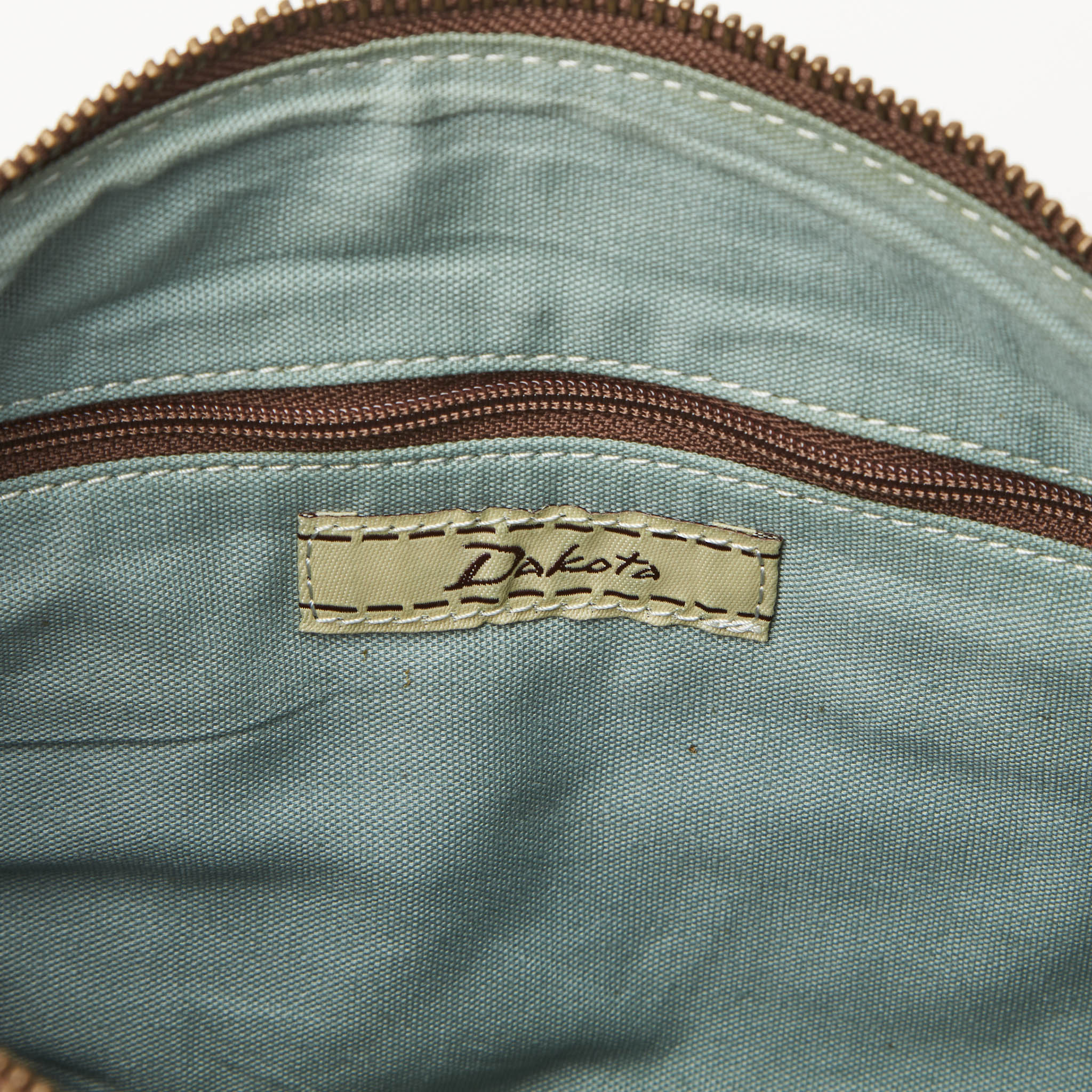 アーロ ショルダーバッグ 1601081