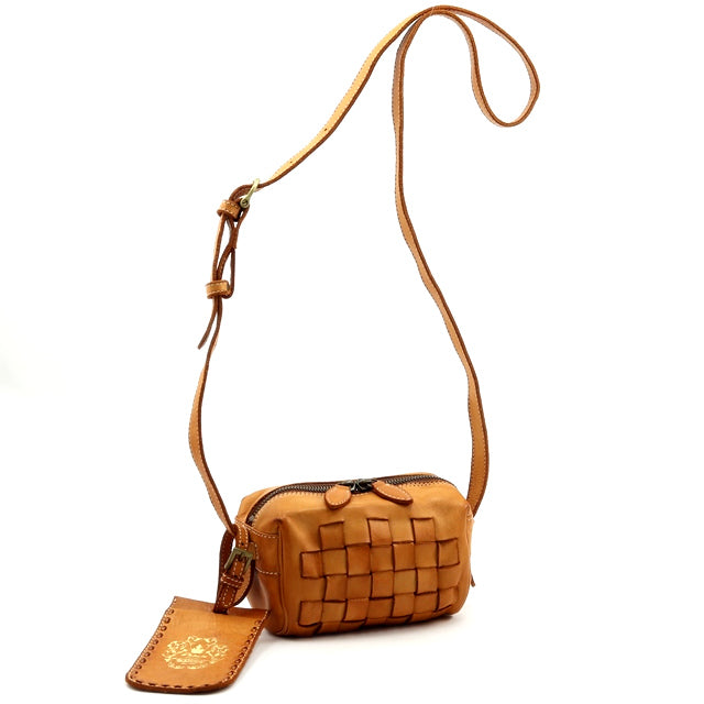 アーロ ショルダーバッグ 1601085