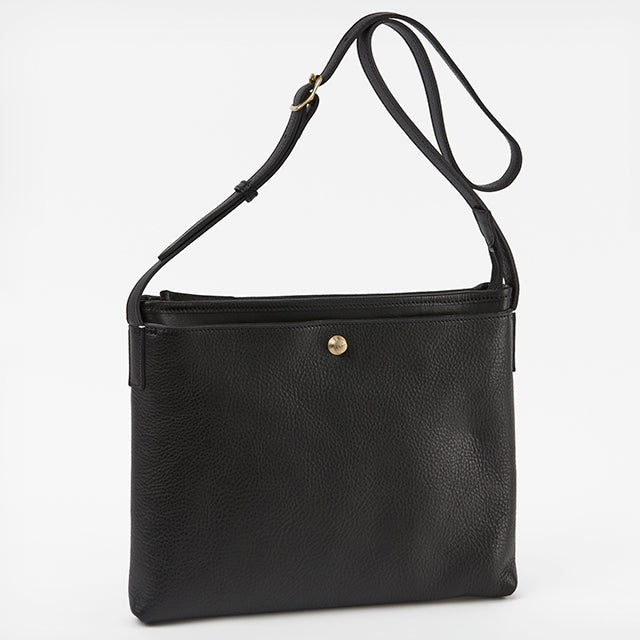 イオ ショルダーバッグ 1623201