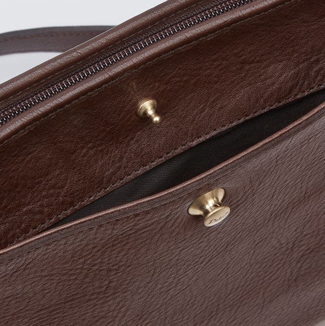 イオ ショルダーバッグ 1623201