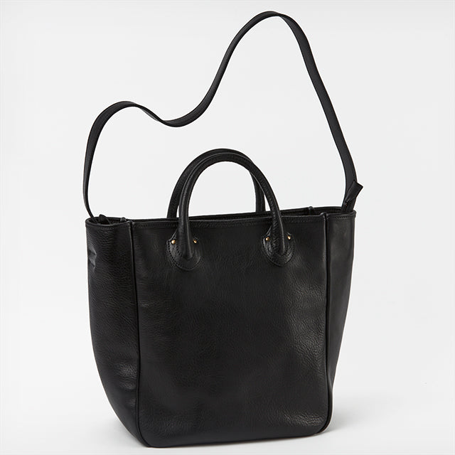 イオ ショルダーバッグ 1623203