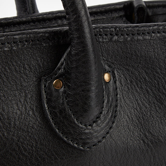 イオ ショルダーバッグ 1623203