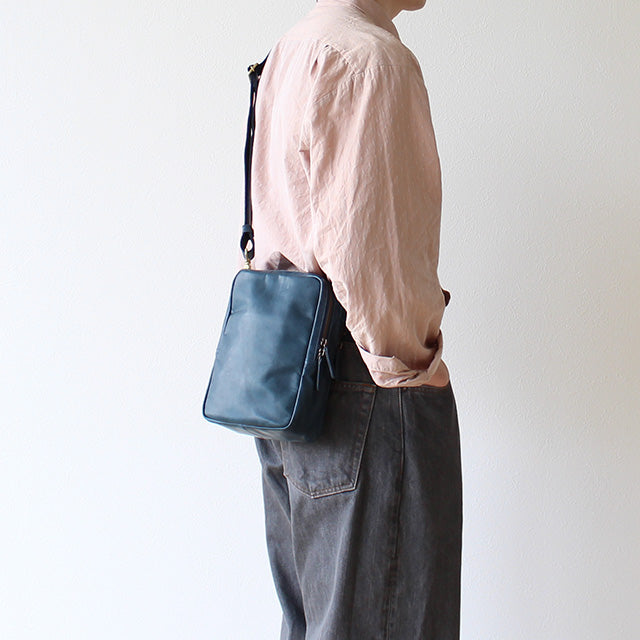 Dakota BLACK LABEL ホースト3 ショルダーバッグ 1623808
