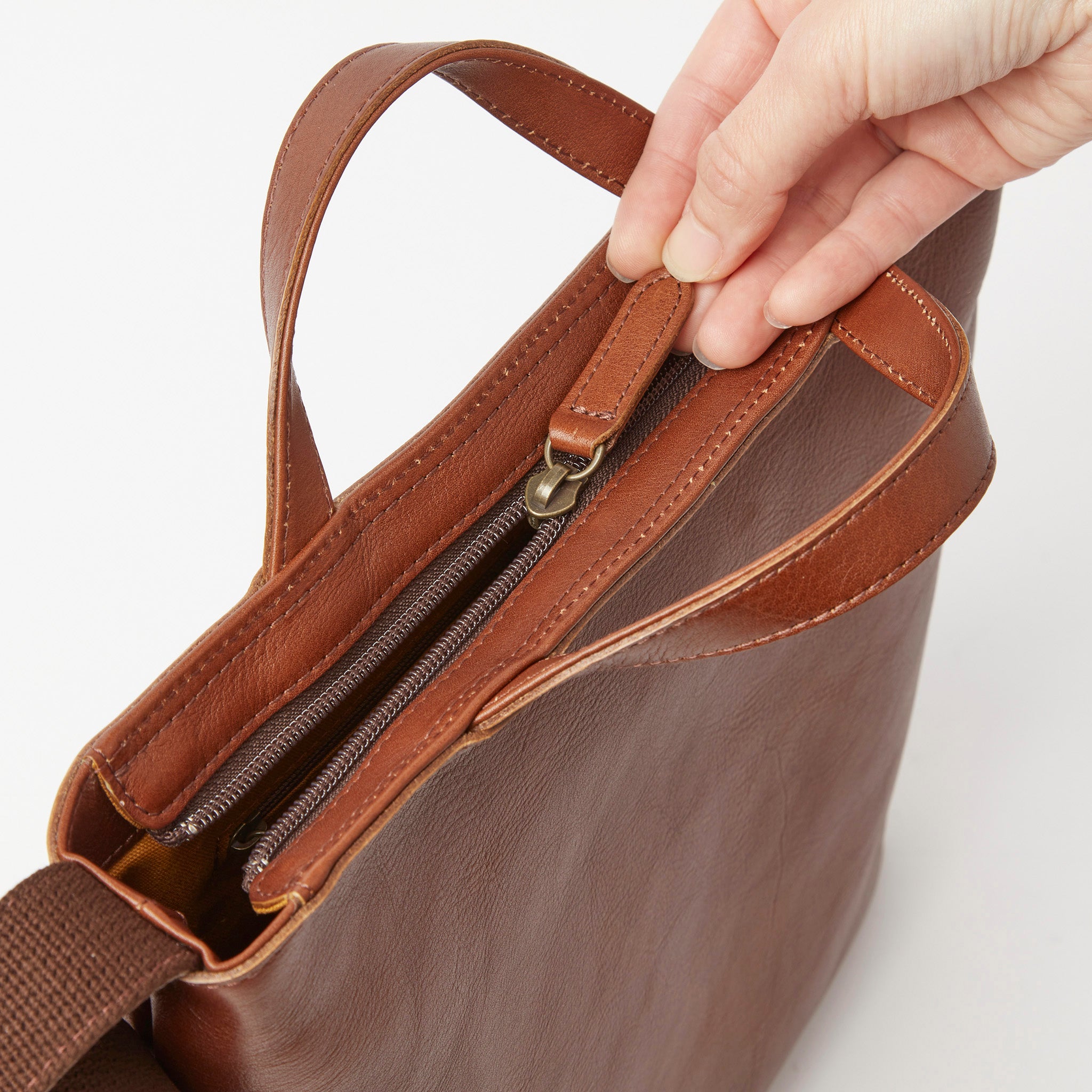 ロード ショルダーバッグ 1624902