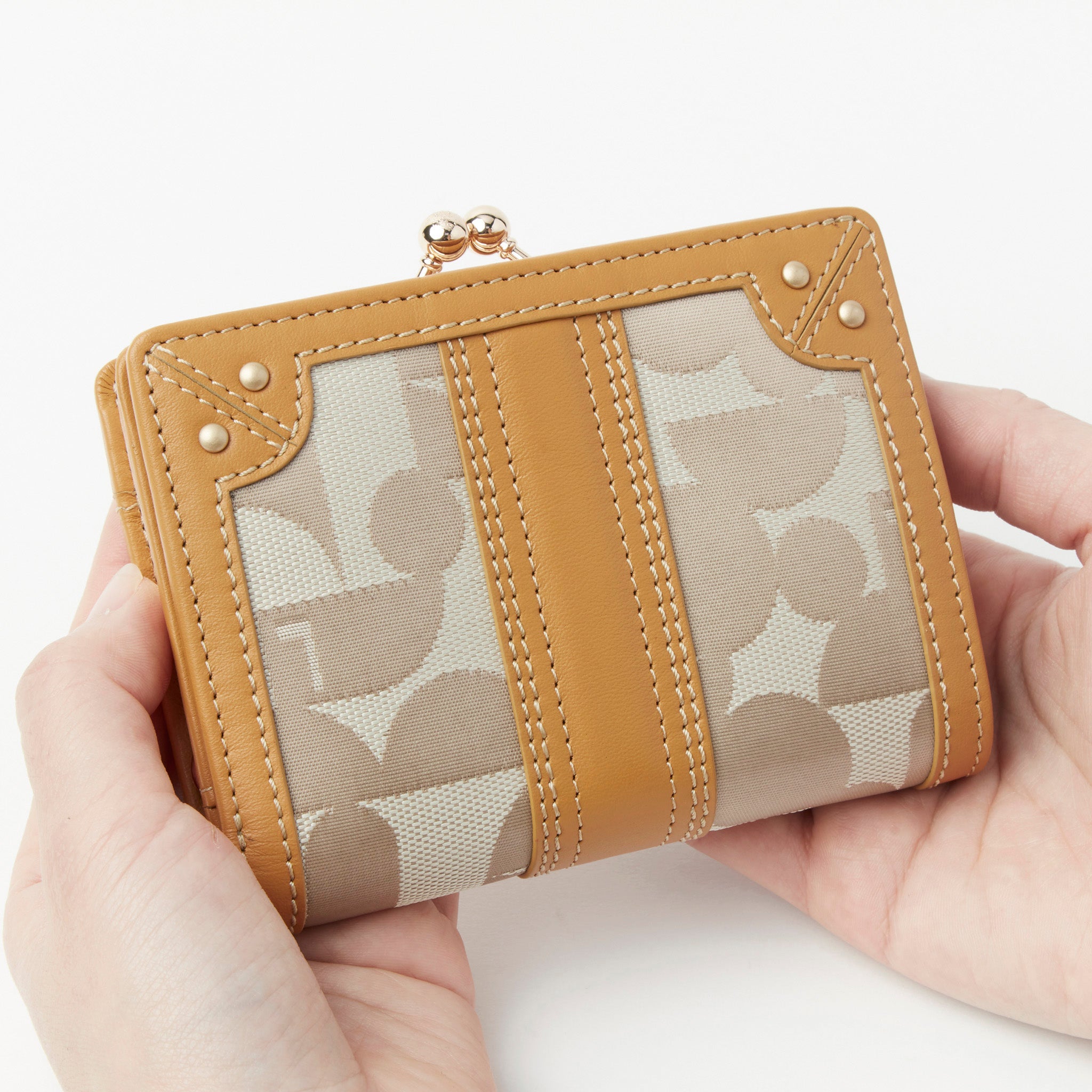 ELLE シェリール3 二つ折り財布 5430201