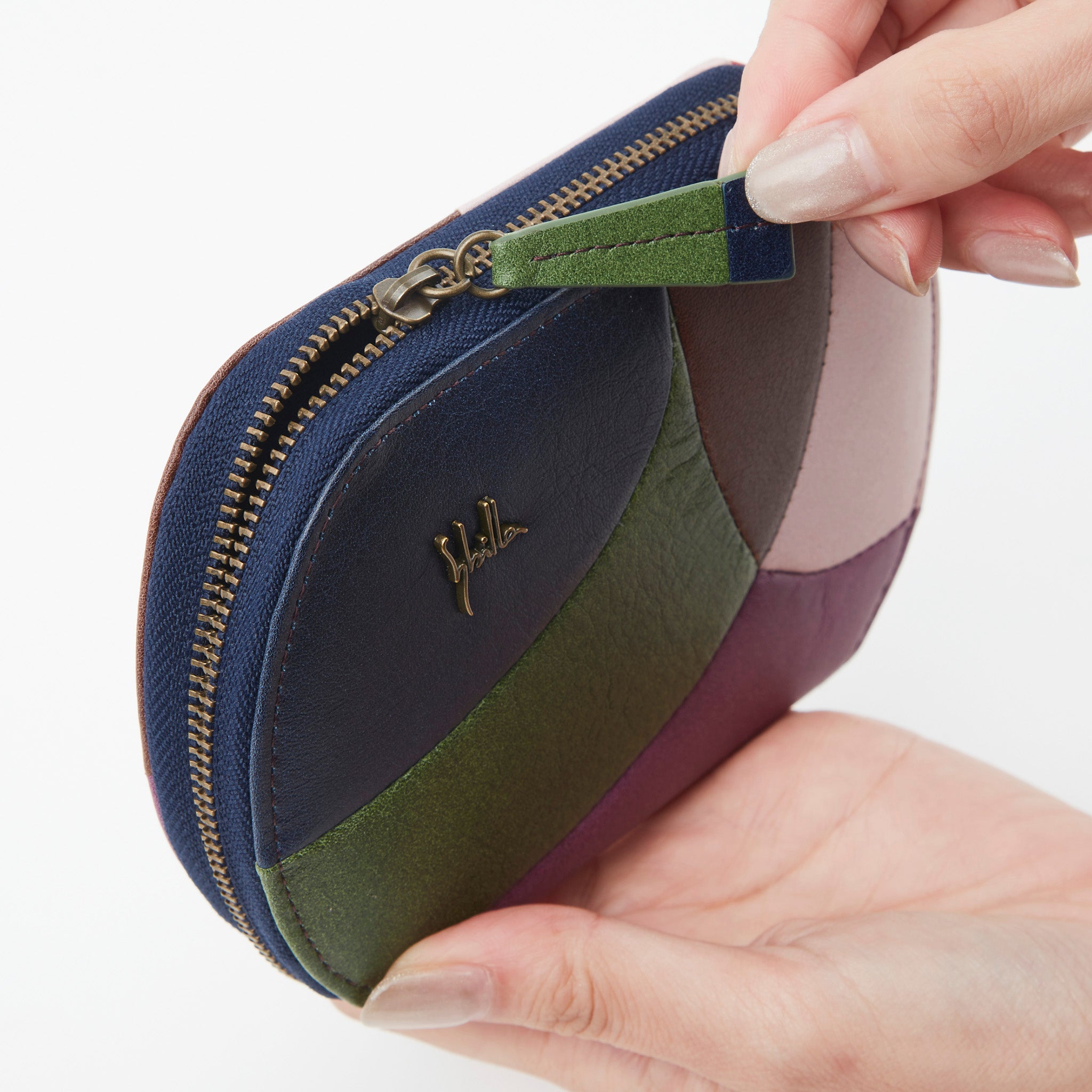 カミーノ ラウンドファスナー二つ折り財布 5470501