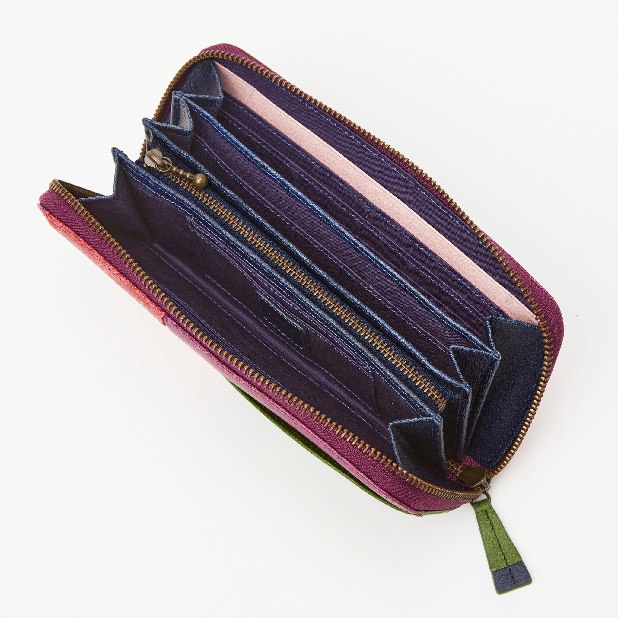 カミーノ ラウンドファスナー長財布 5470502