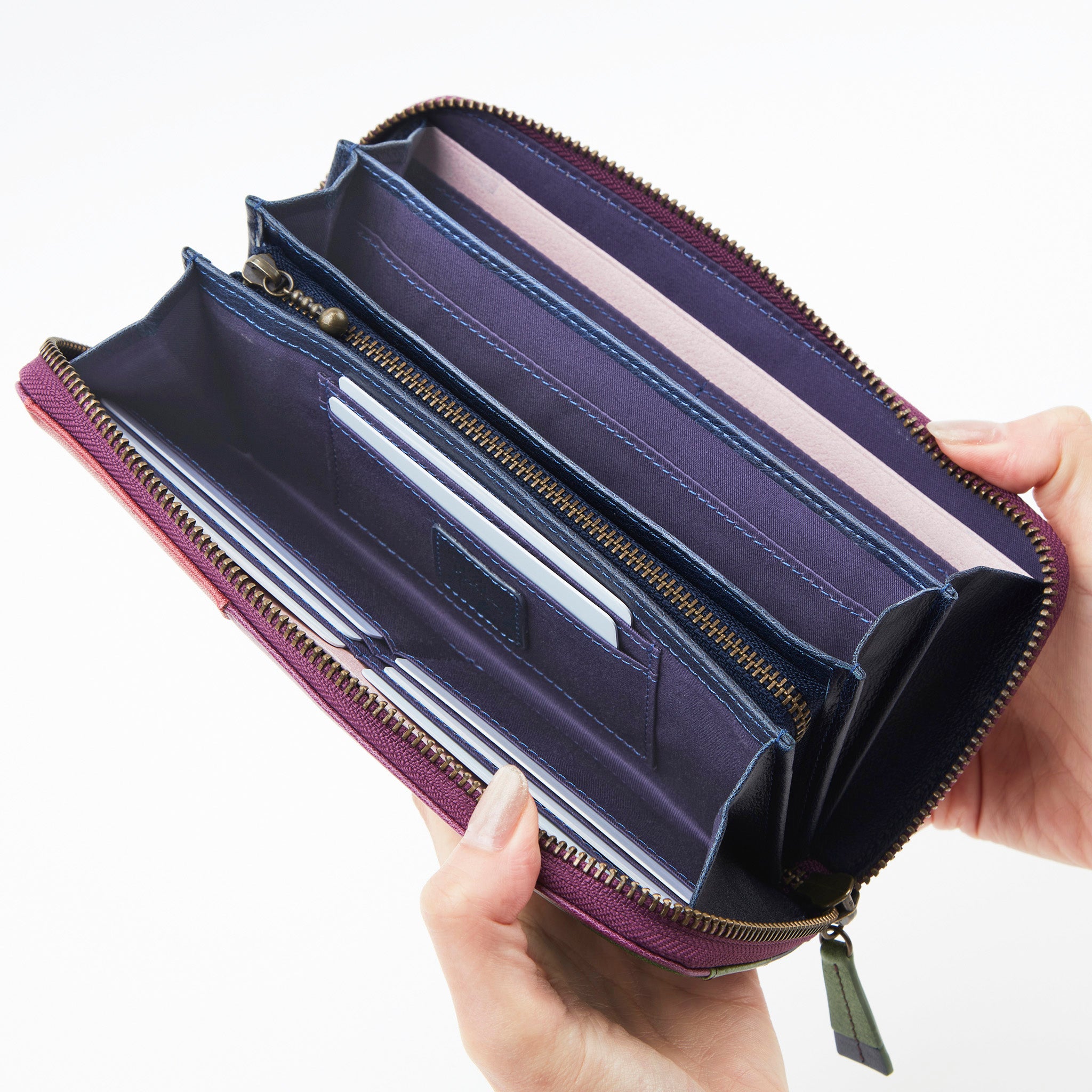 カミーノ ラウンドファスナー長財布 5470502