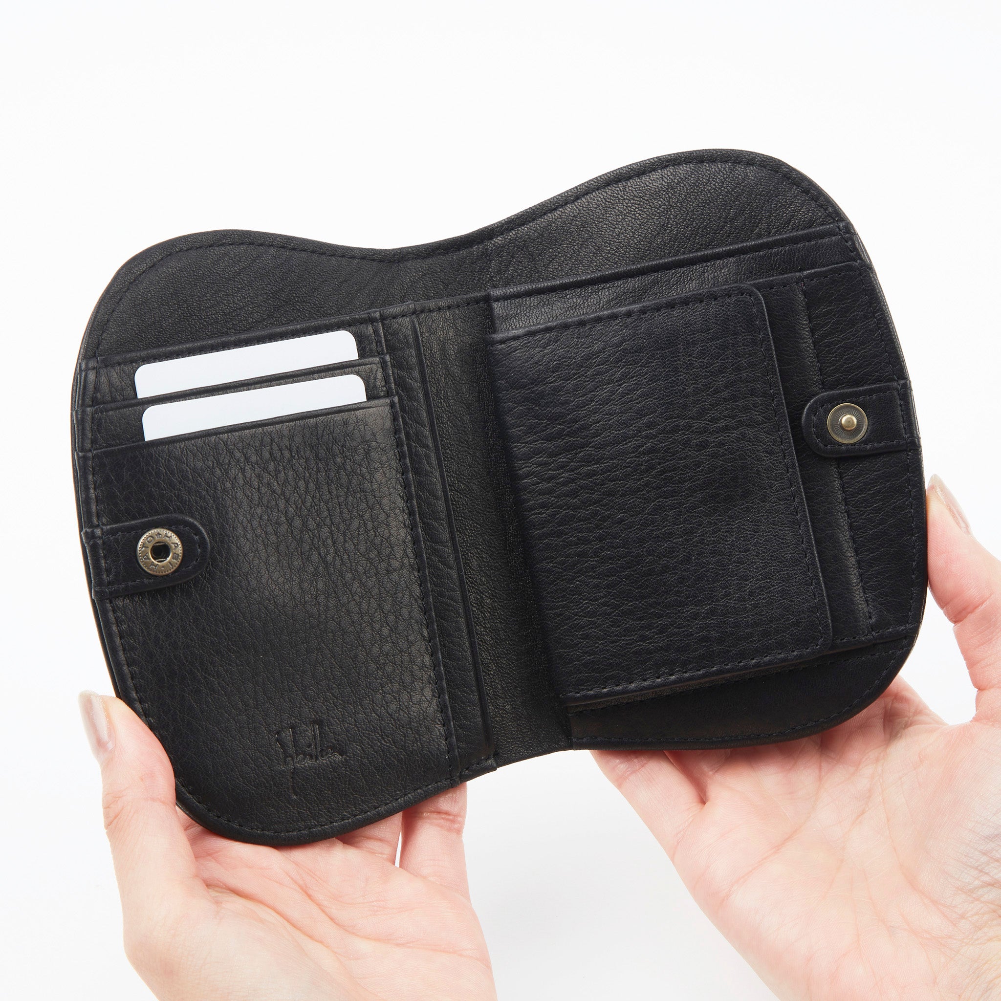 コルティーナ 二つ折り財布 5470510