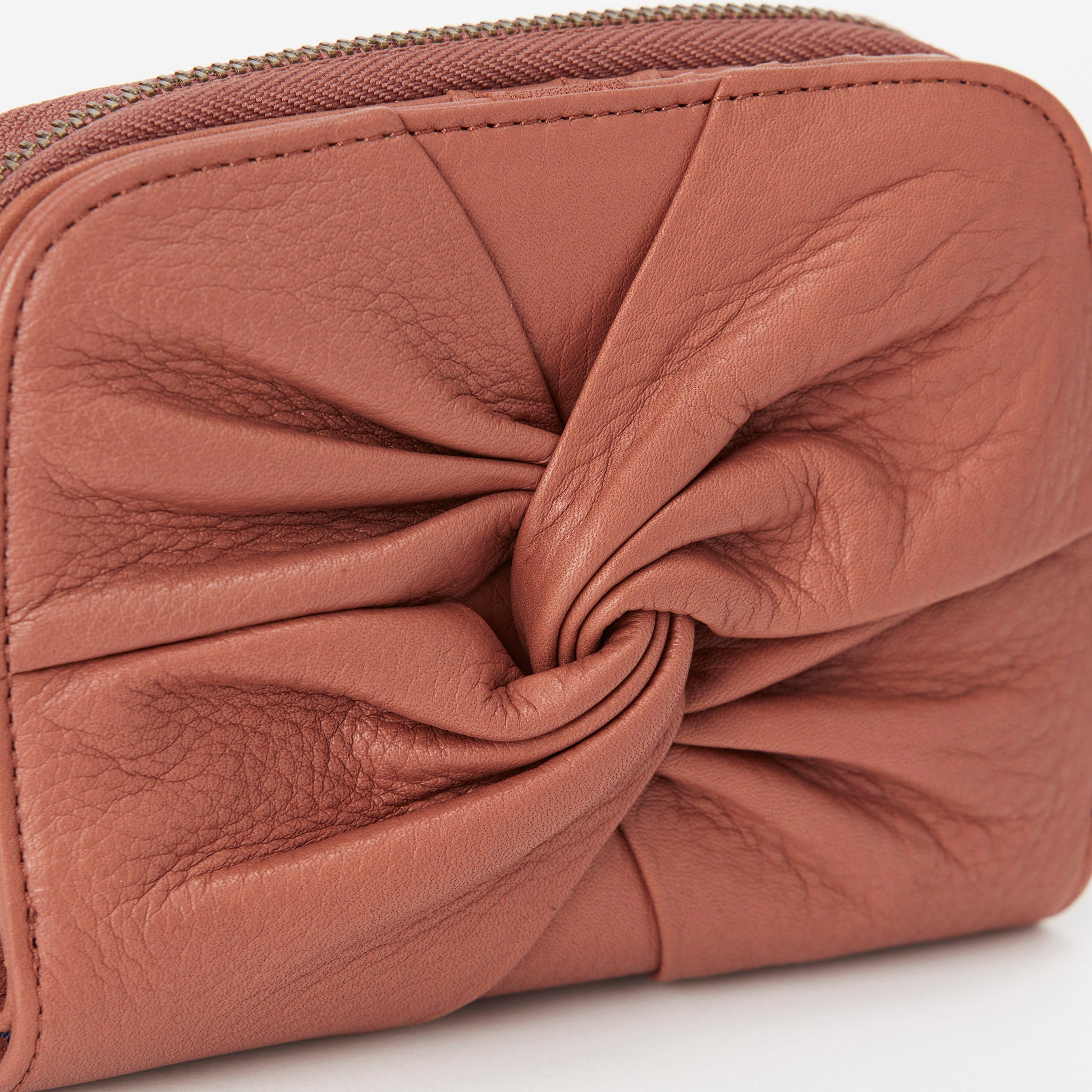 コルティーナ 二つ折り財布 5470511