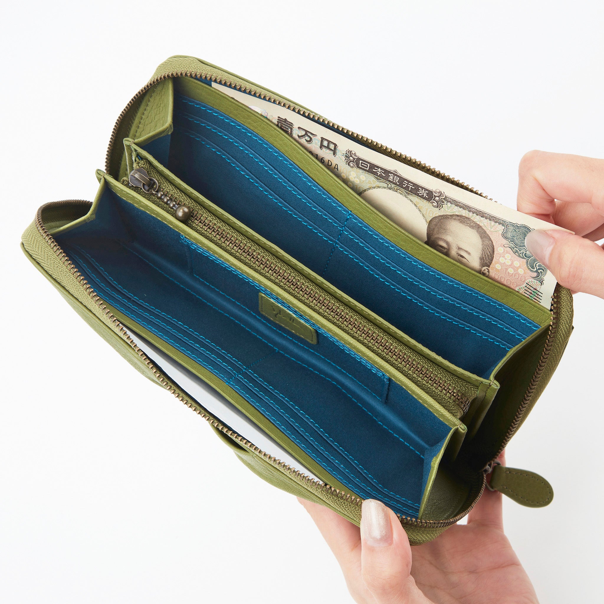 コルティーナ ラウンドファスナー長財布 5470512