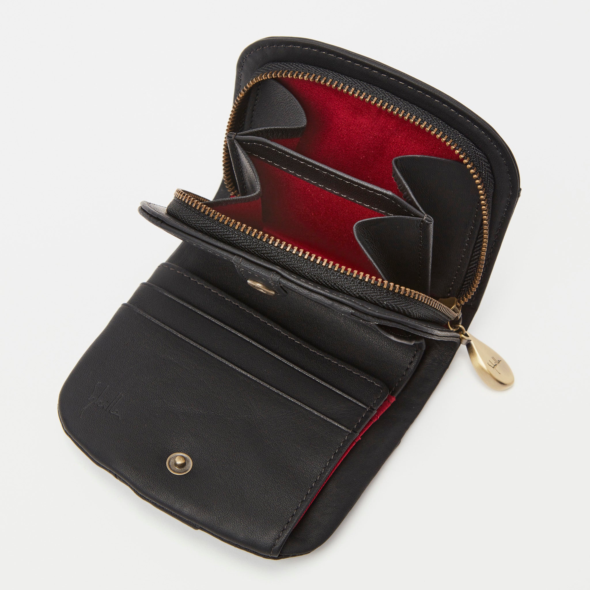 インビシブレ 二つ折り財布 5470571