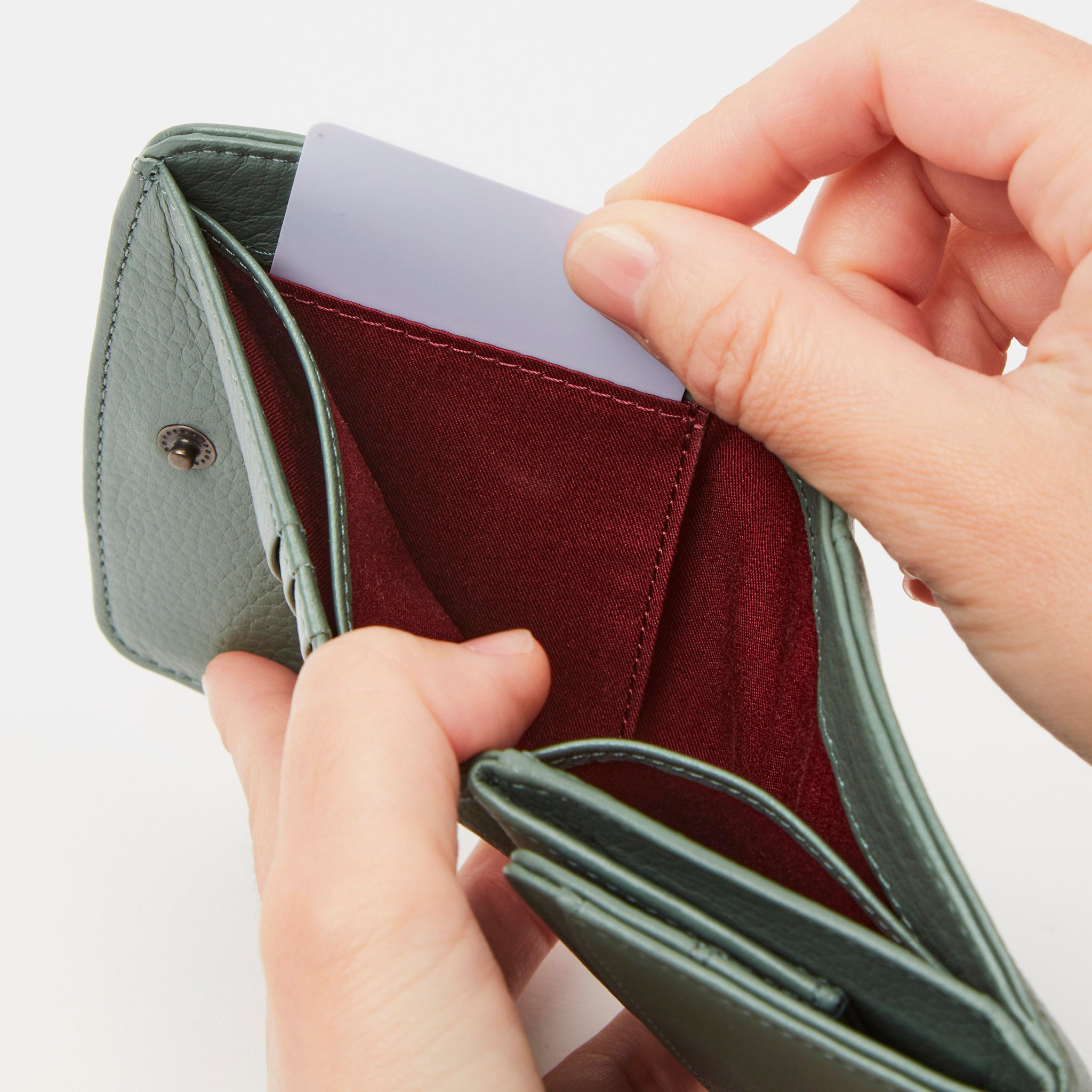 アンバール 二つ折りミニ財布 5470580